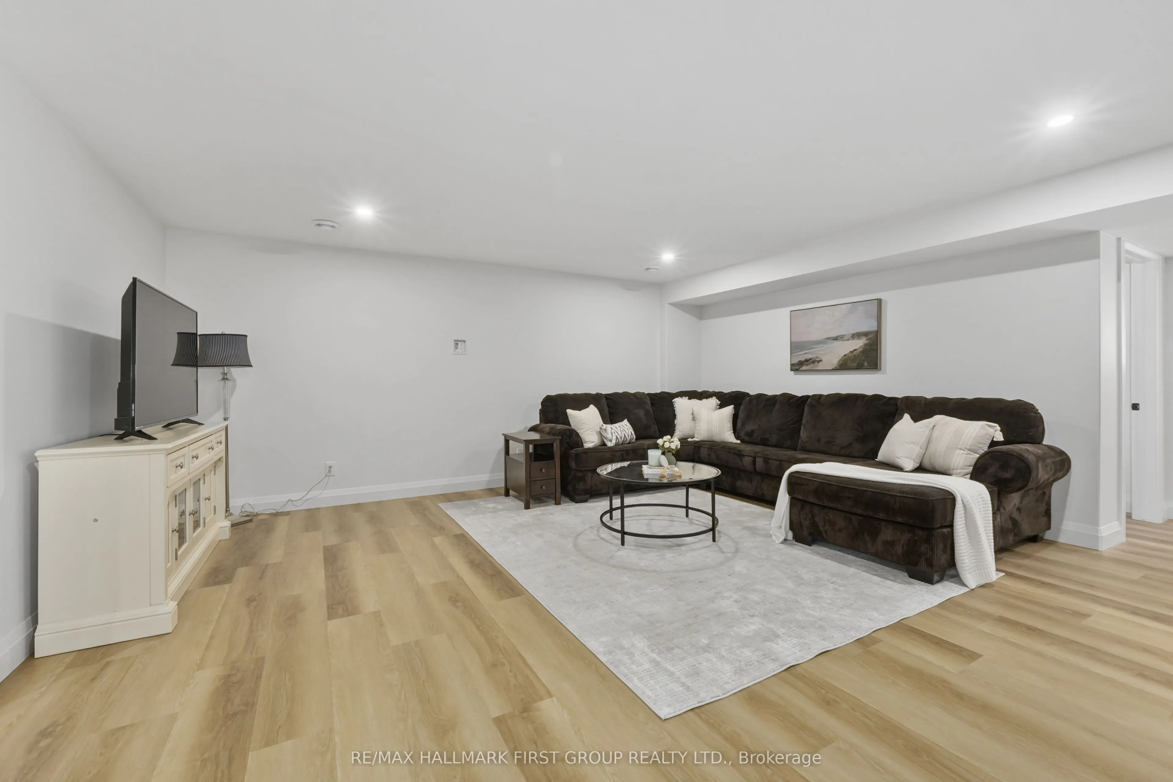 137 Ridgeline Drive