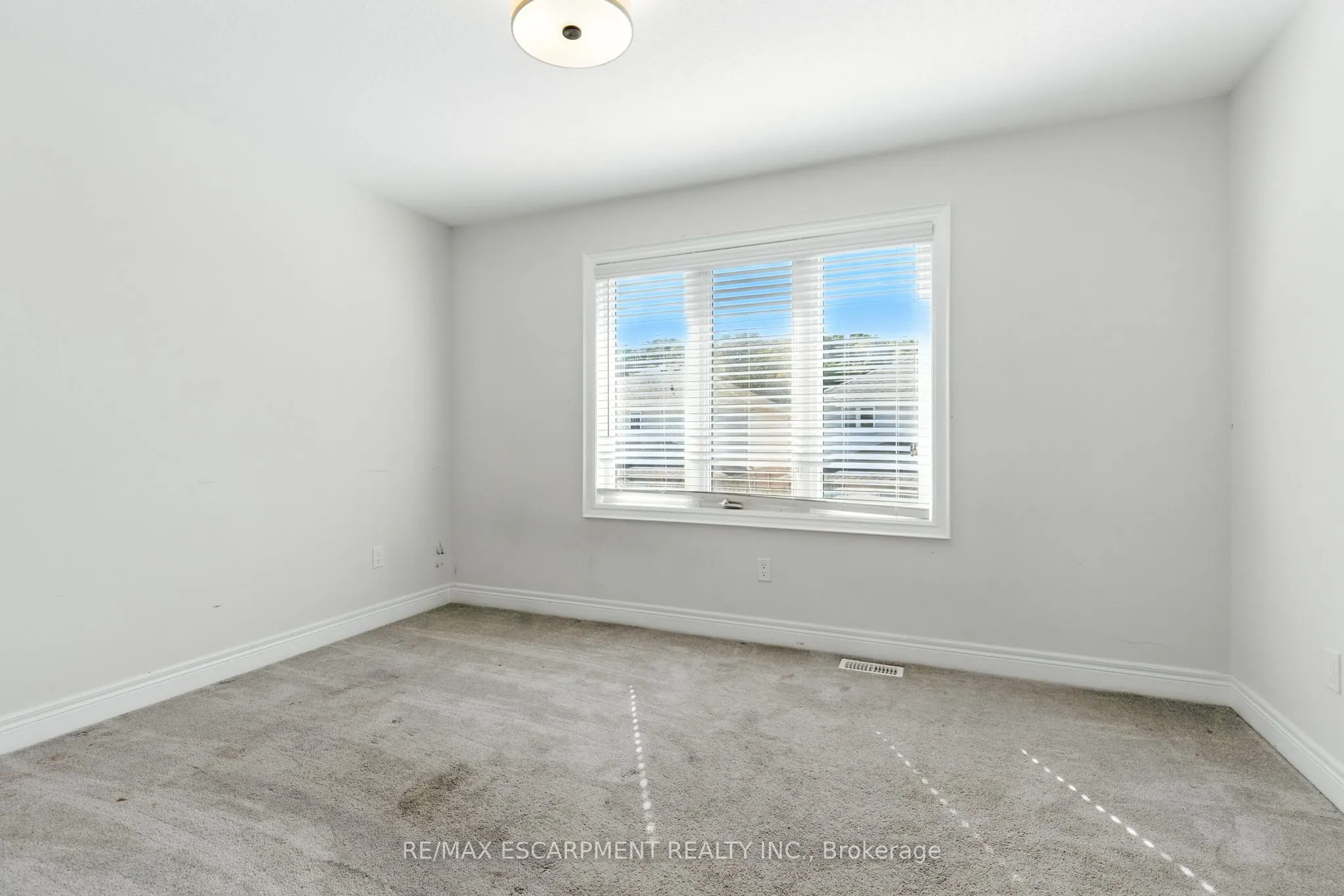 43 Riesling Court
