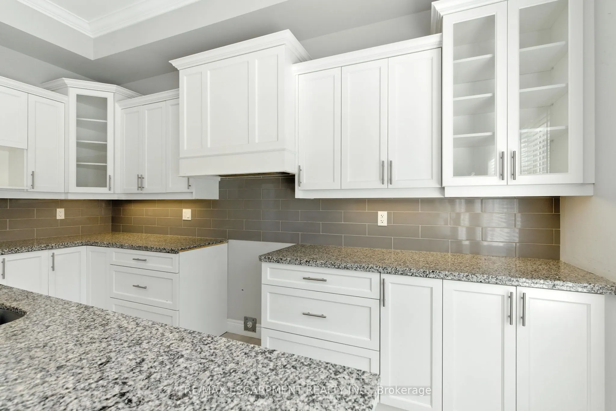 43 Riesling Court