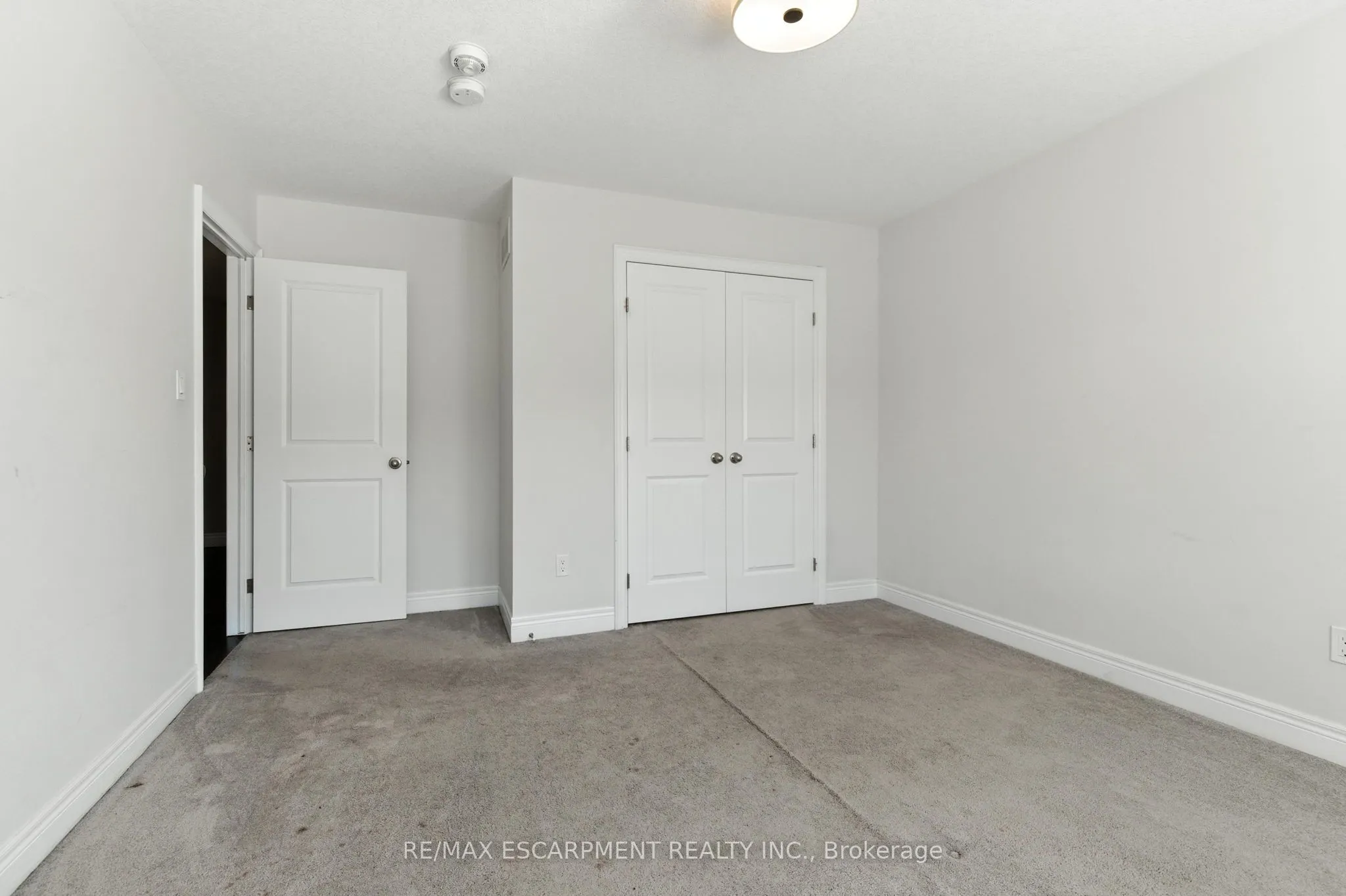 43 Riesling Court