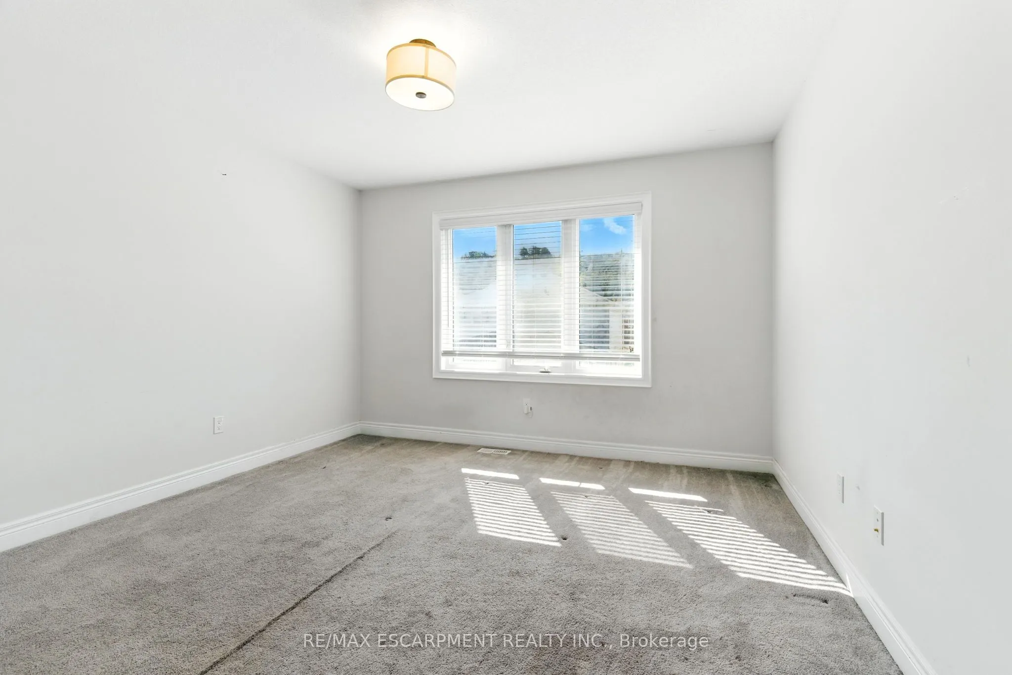 43 Riesling Court