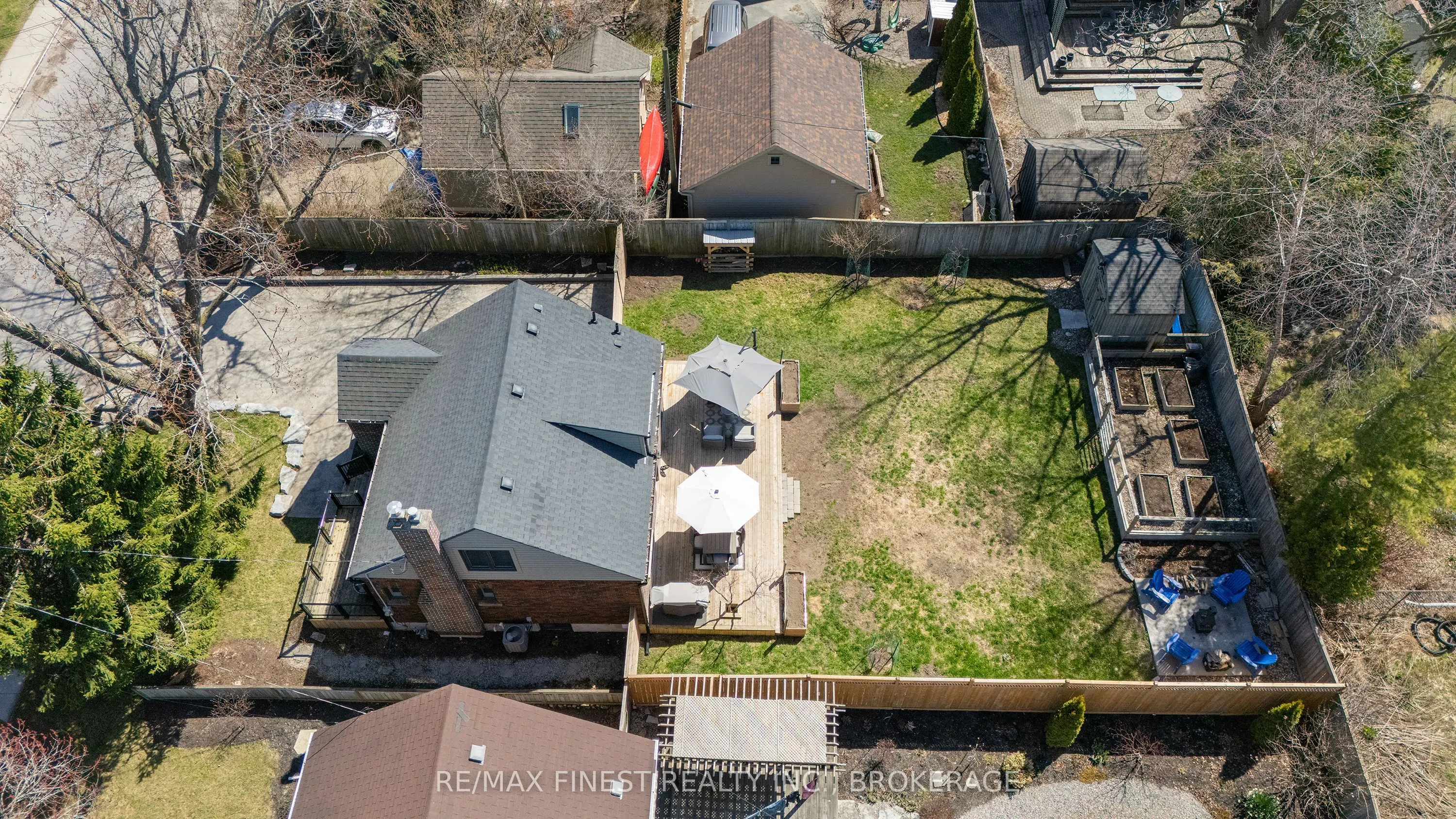 258 College Street