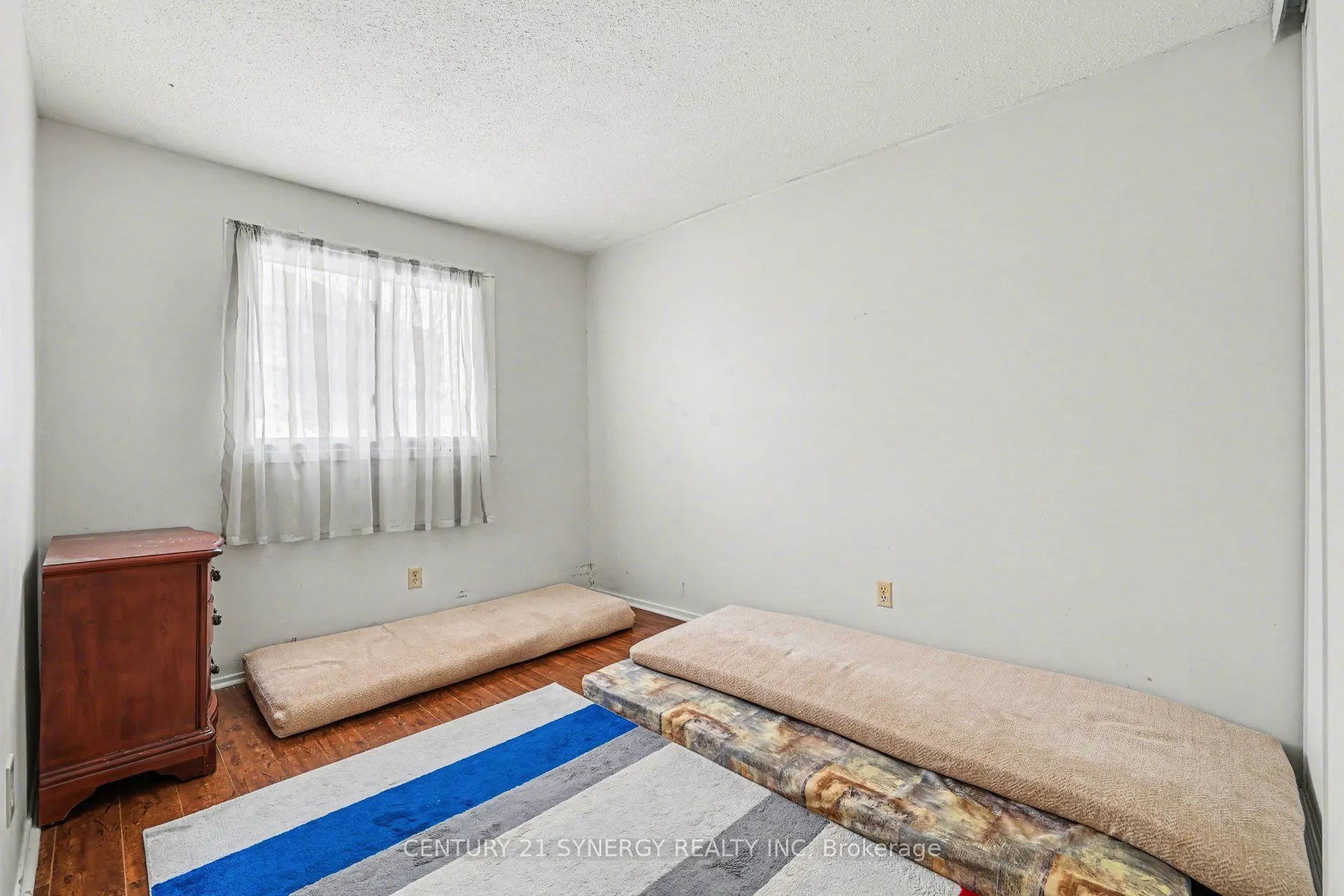 1239 Bowmount Street #73