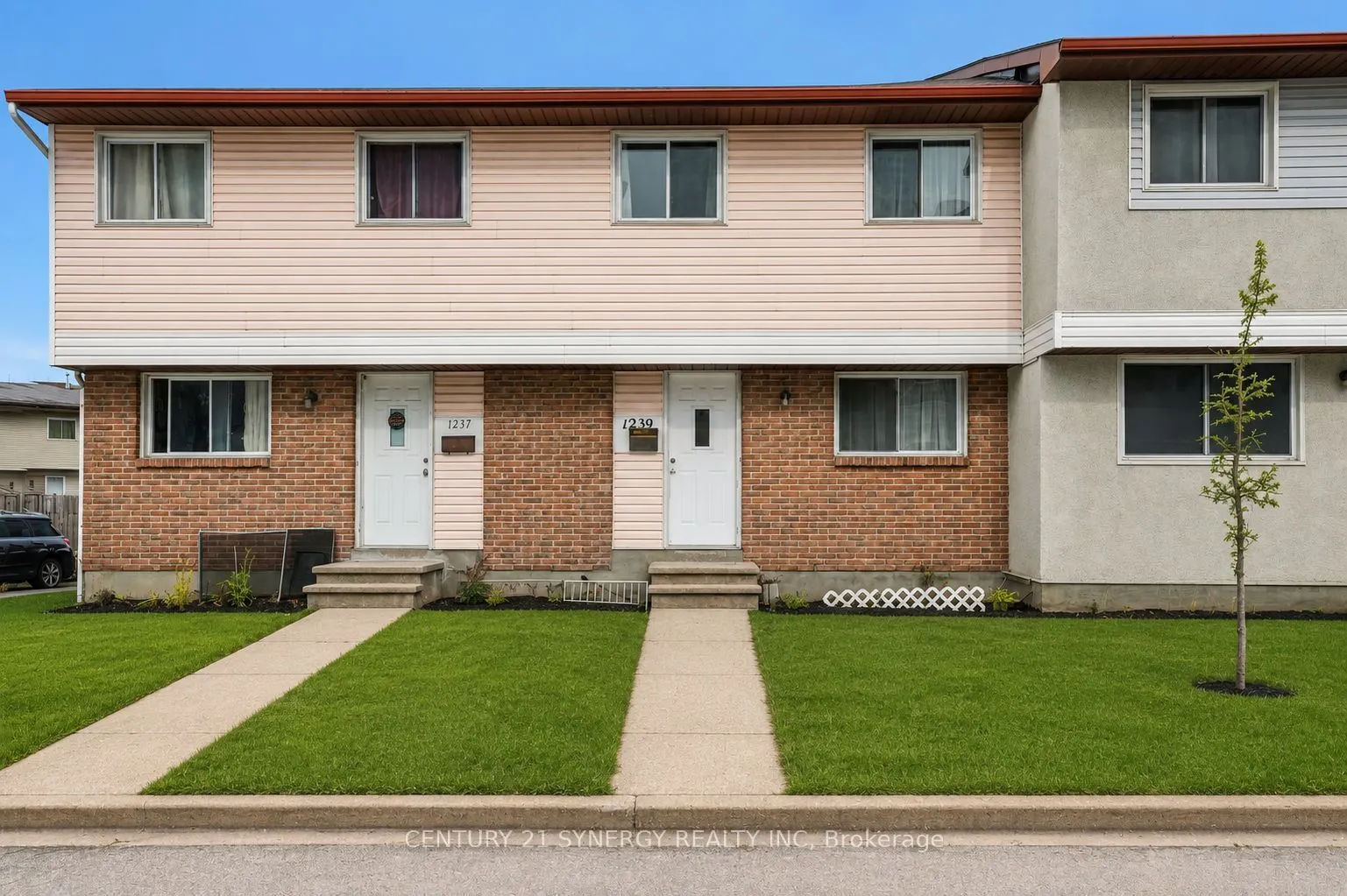 1239 Bowmount Street #73