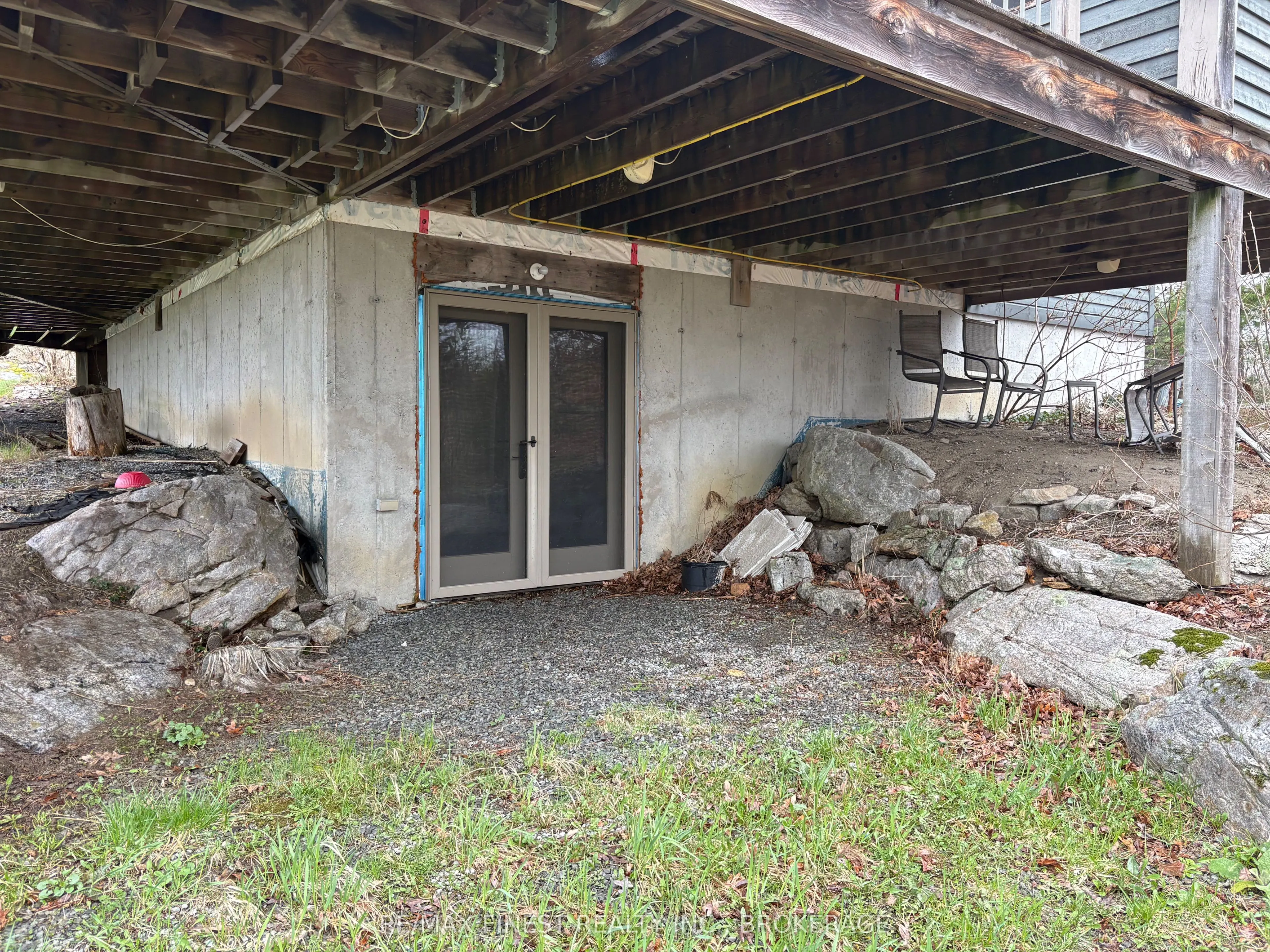 1035 Sweetfern Lane