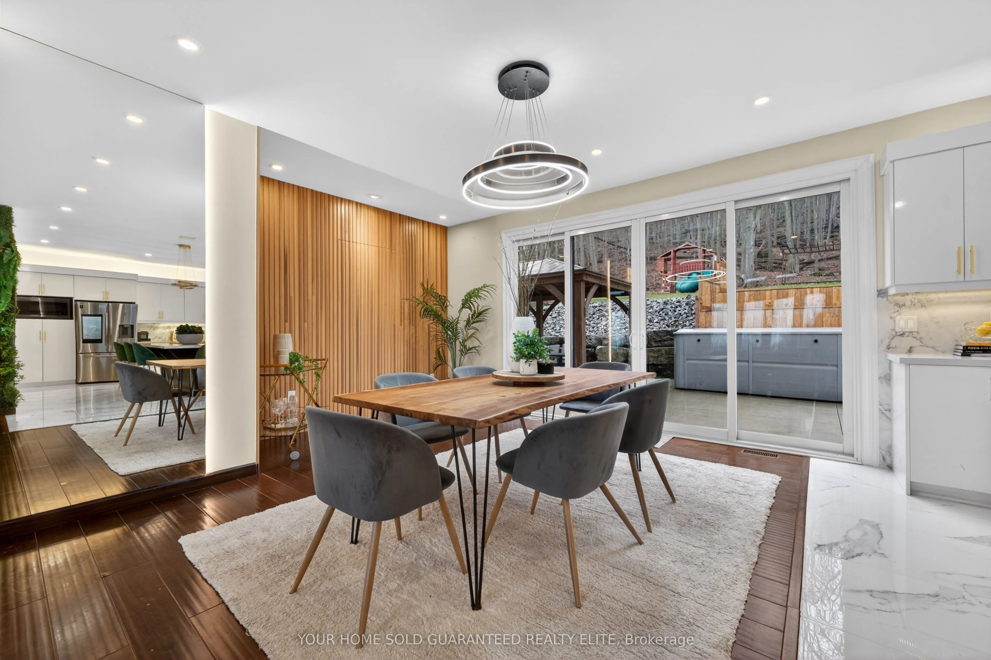 237B Main Street W