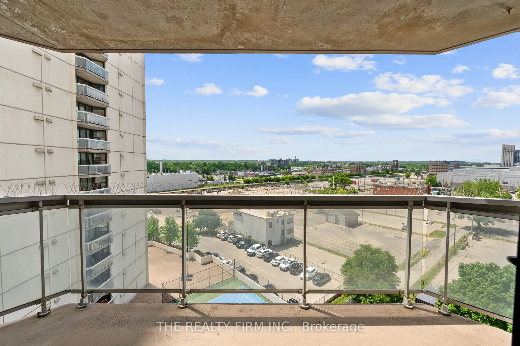 363 Colborne Street #905