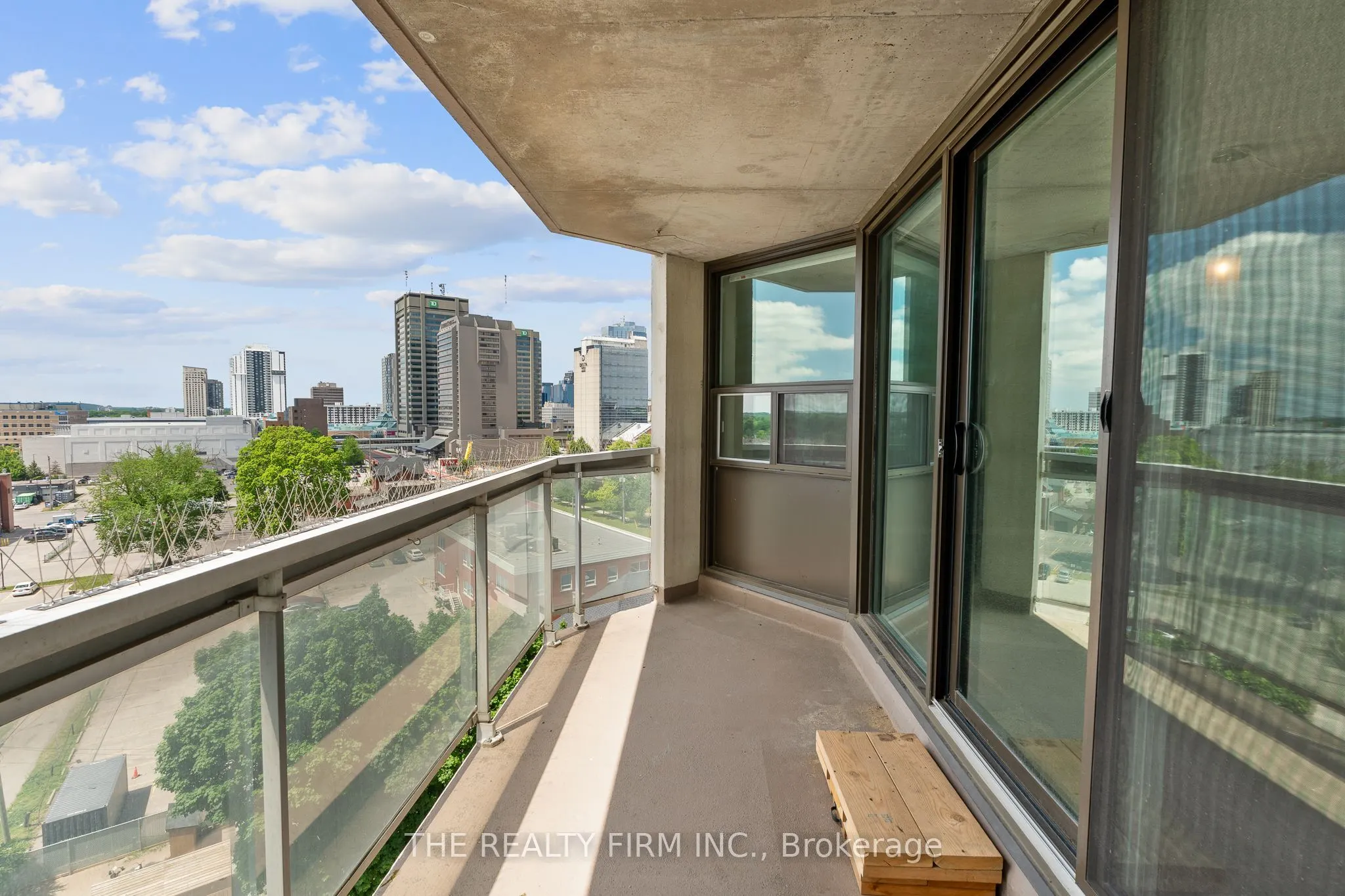 363 Colborne Street #905