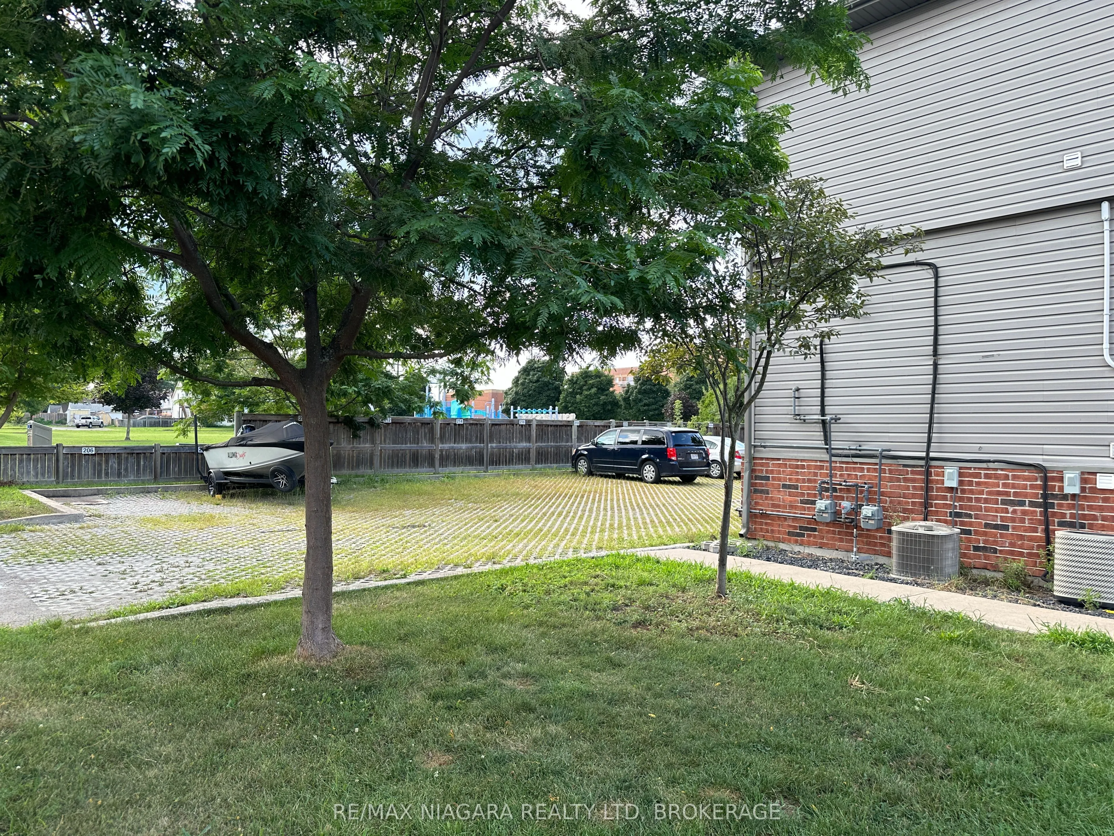 220 Erie Street #214