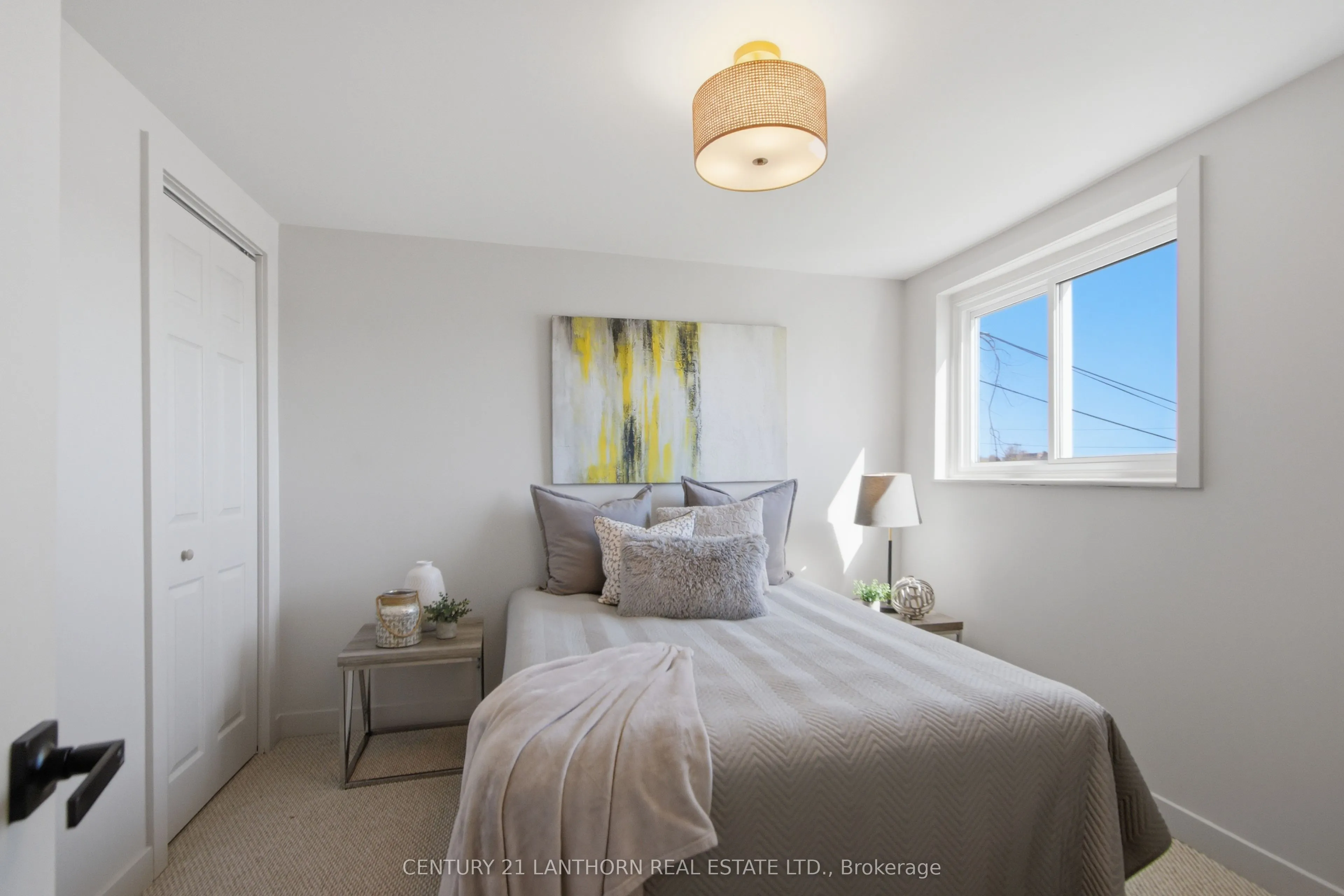 48 Wallbridge Crescent