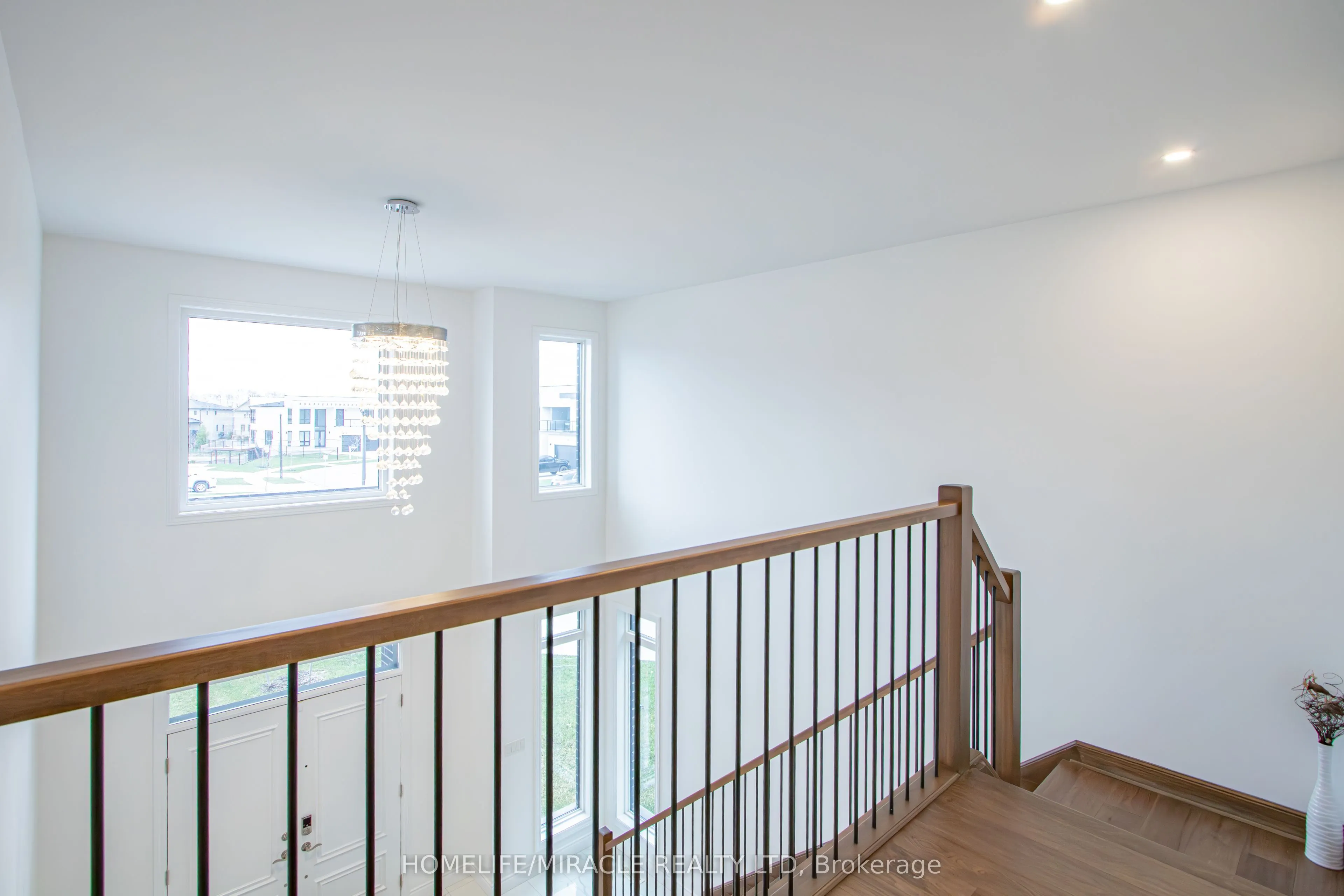 1464 Medway Park Drive