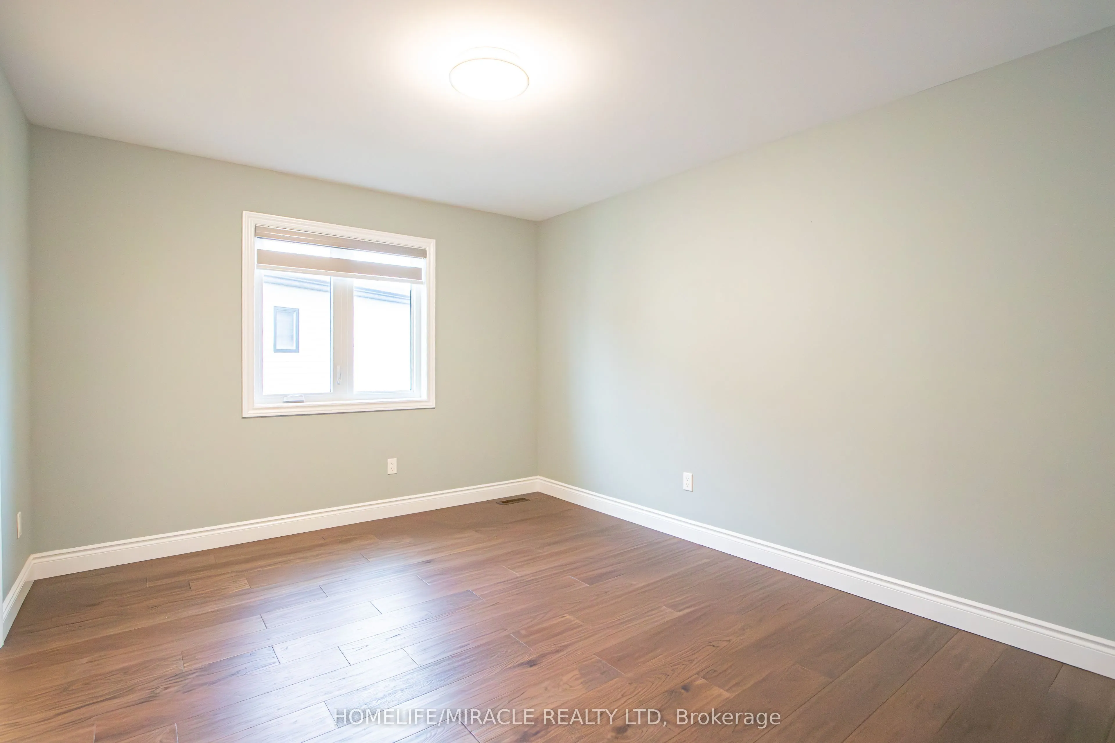 1464 Medway Park Drive