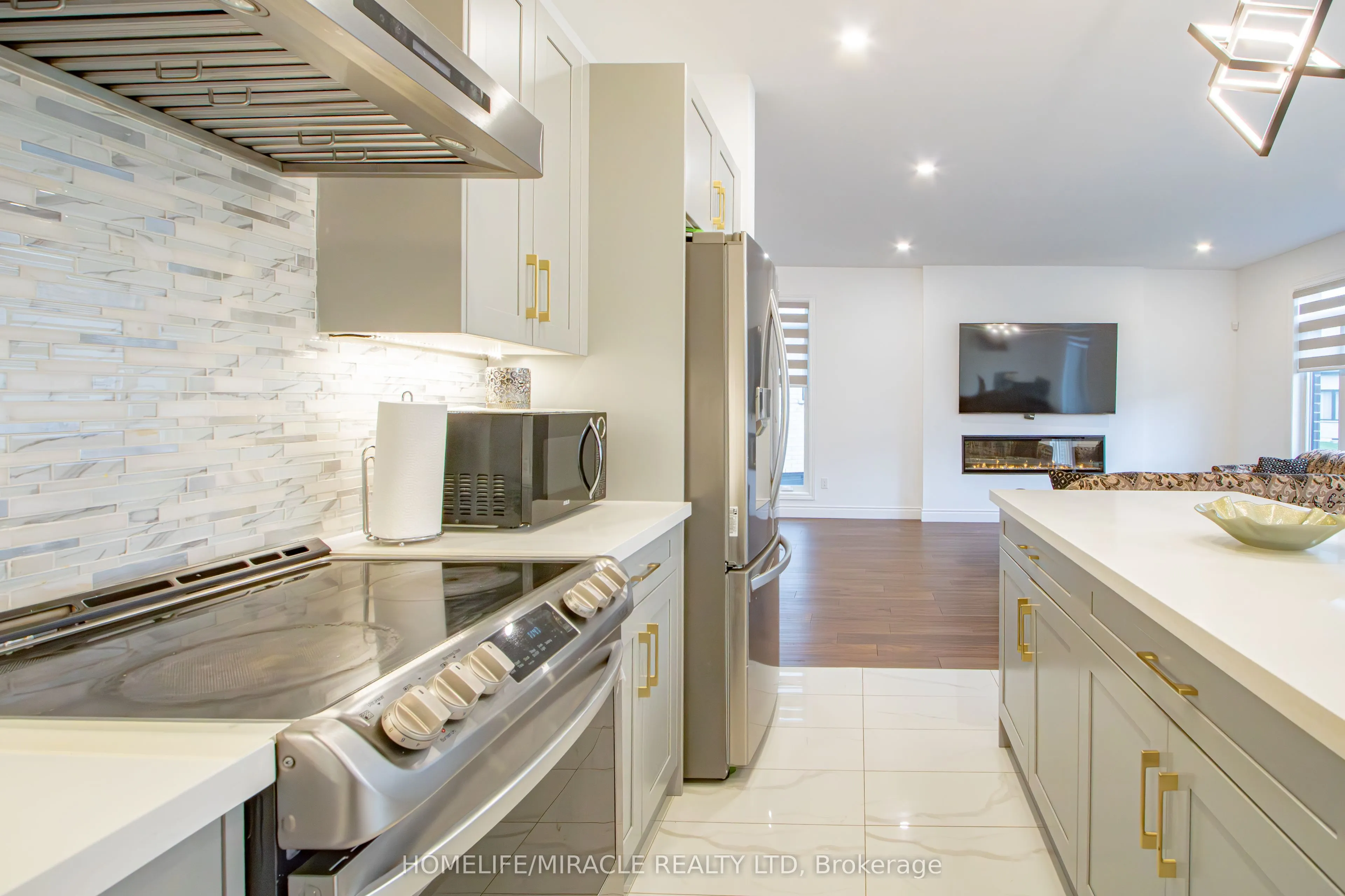 1464 Medway Park Drive