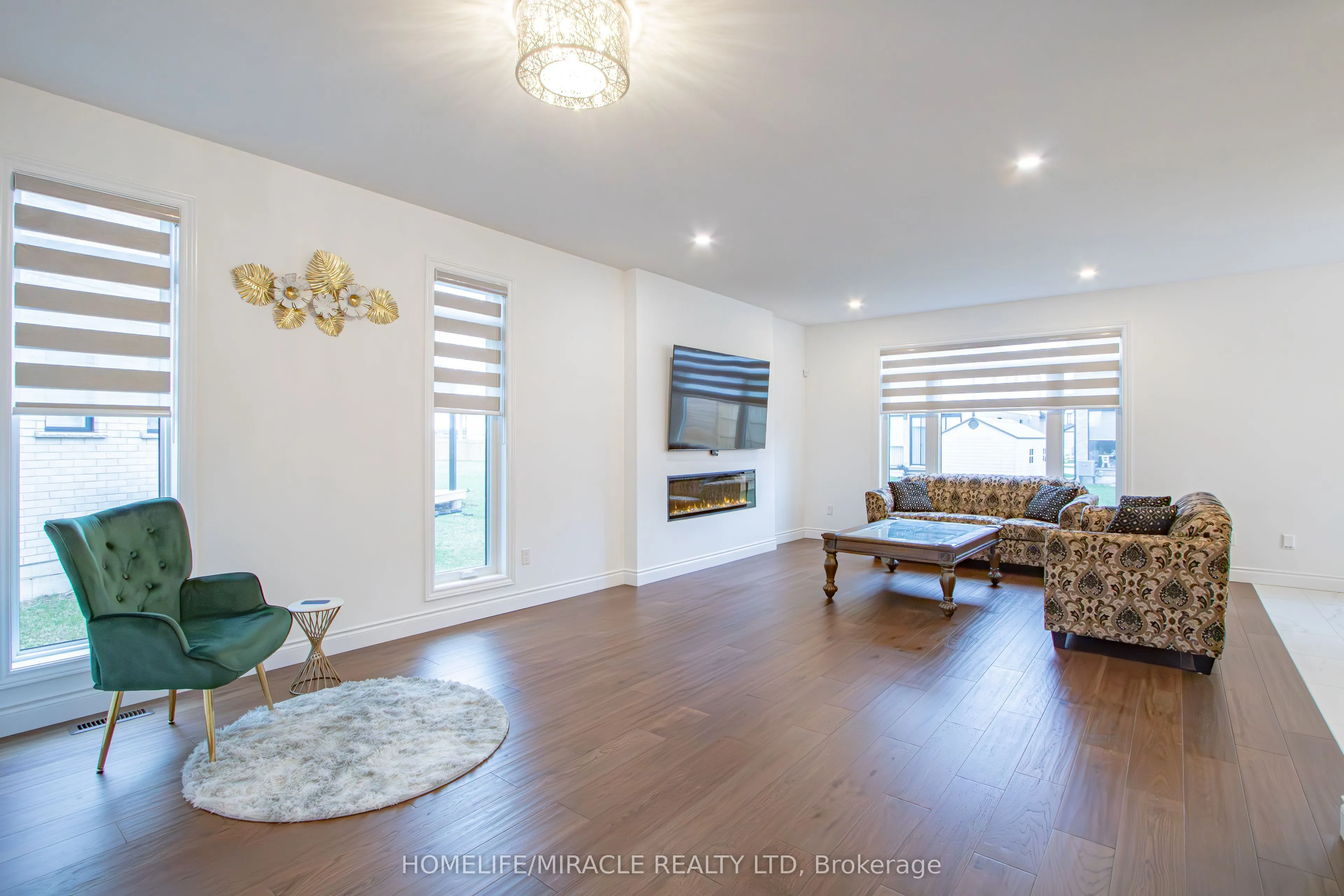 1464 Medway Park Drive