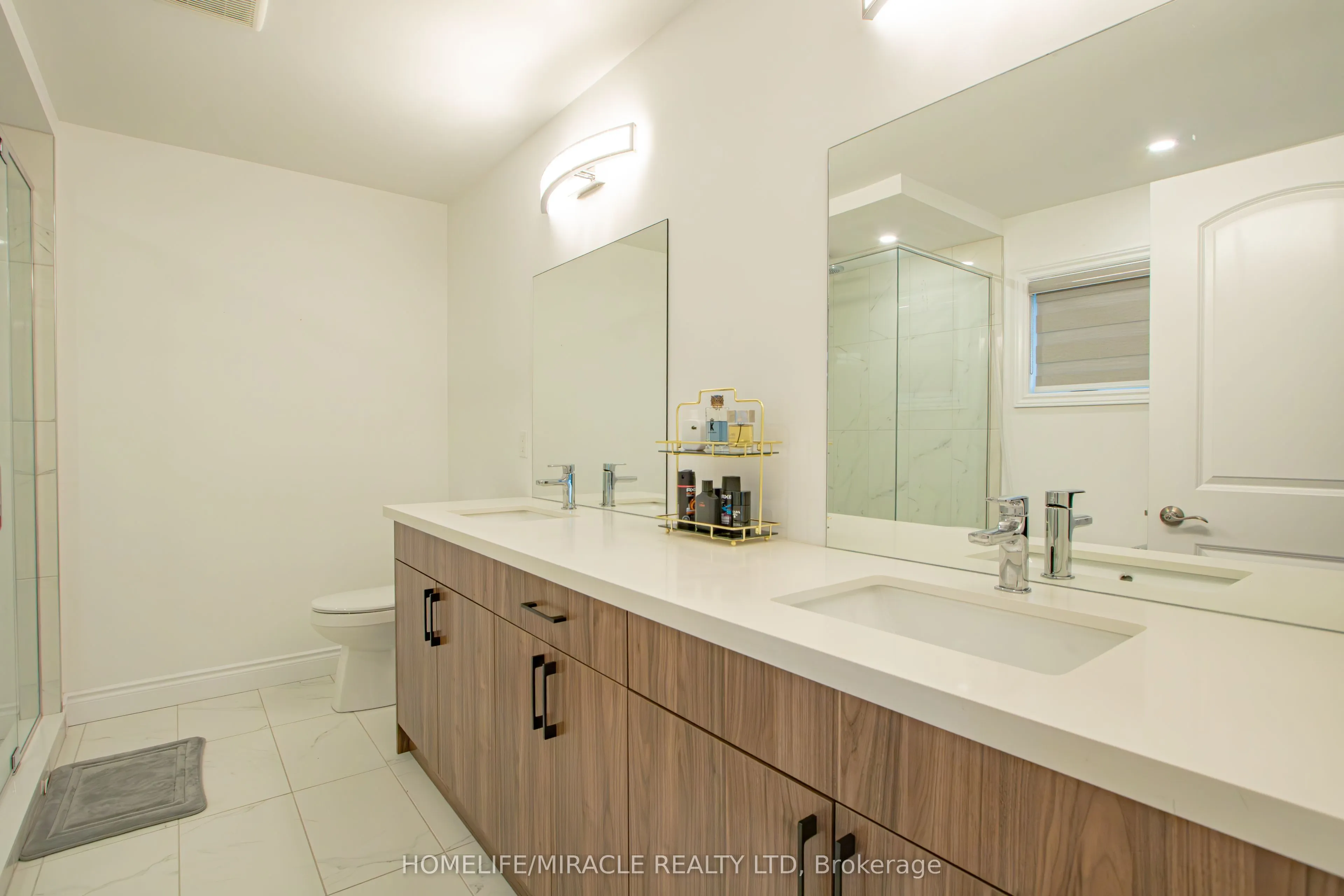 1464 Medway Park Drive