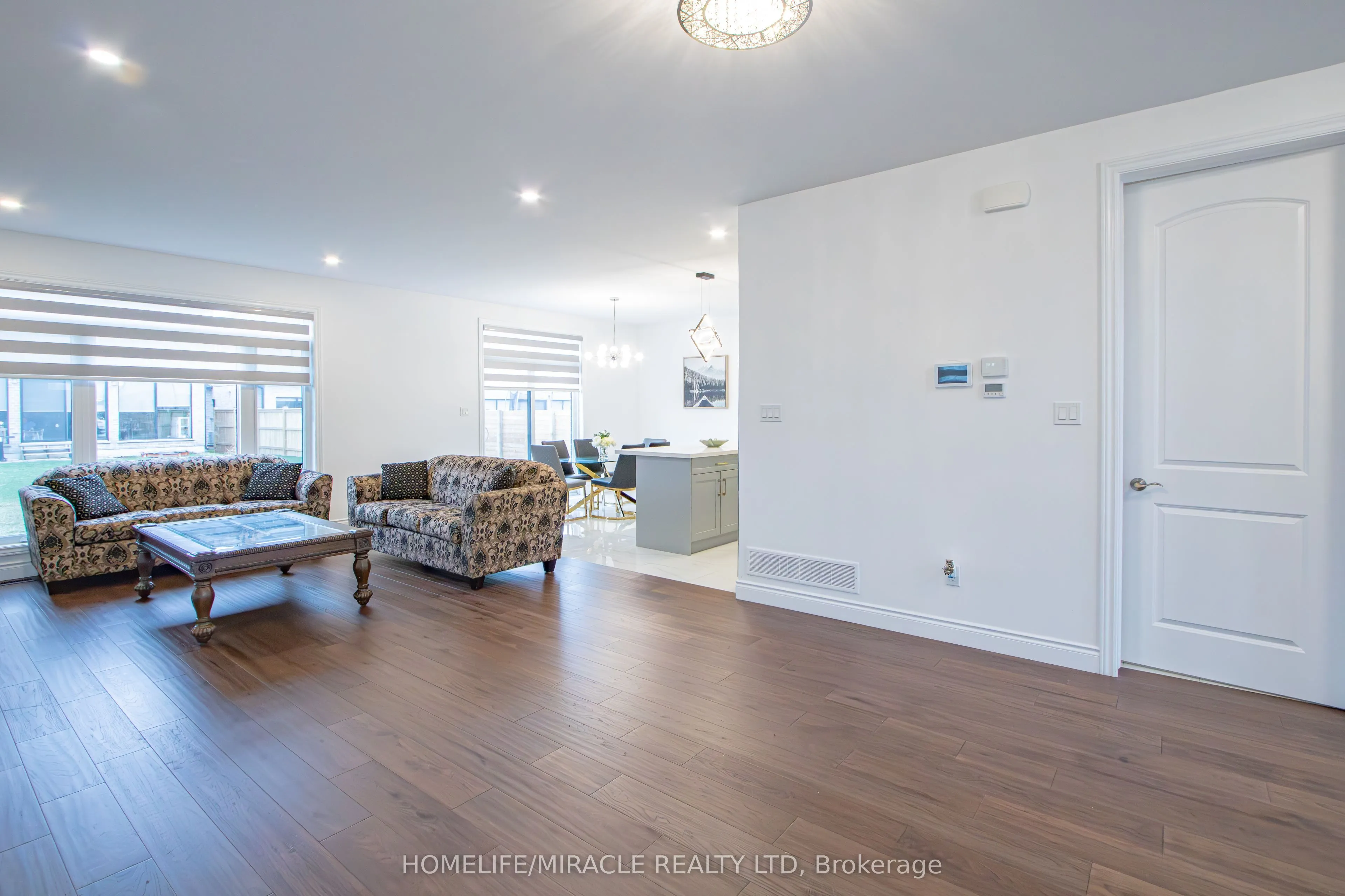 1464 Medway Park Drive