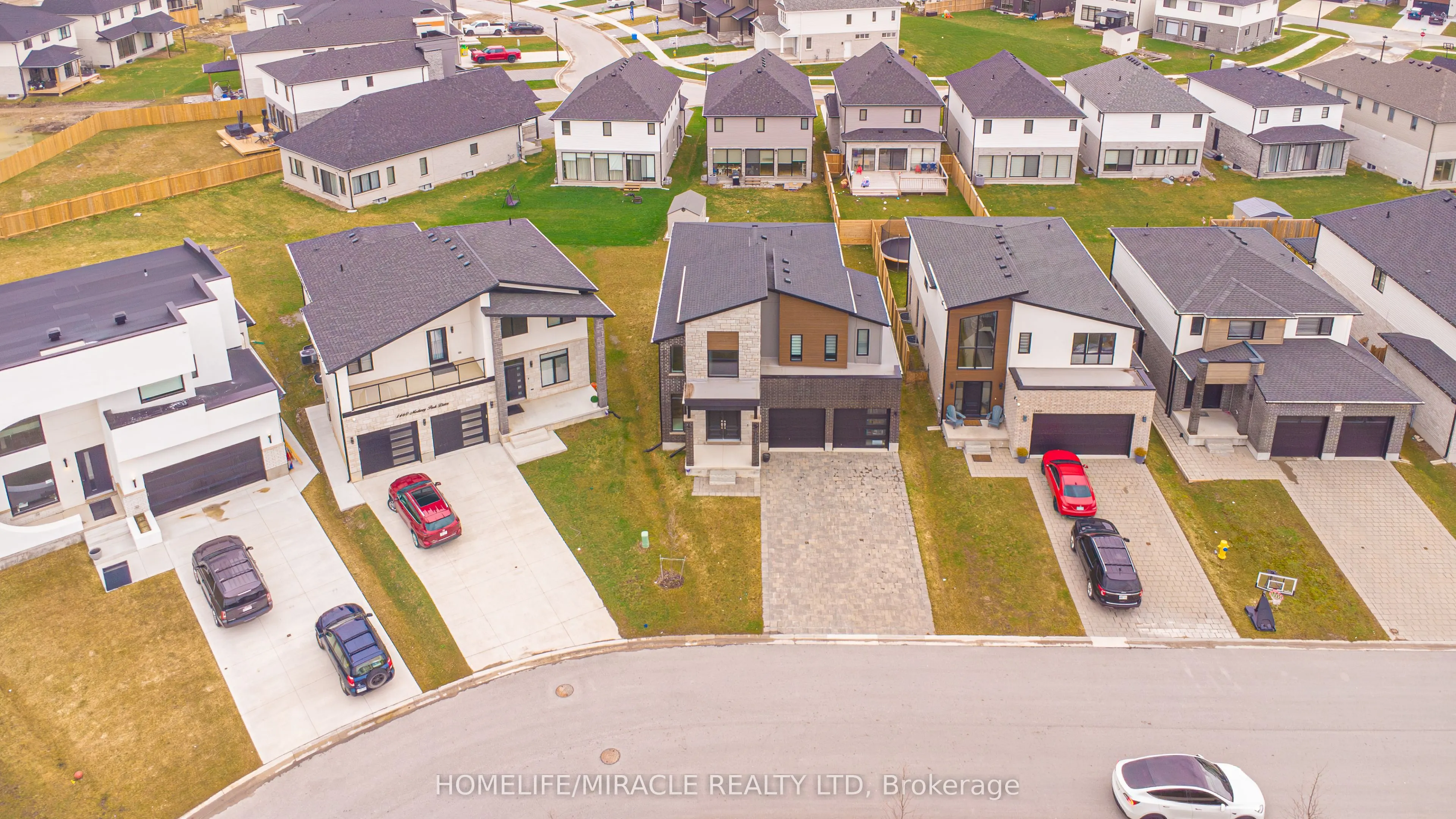 1464 Medway Park Drive