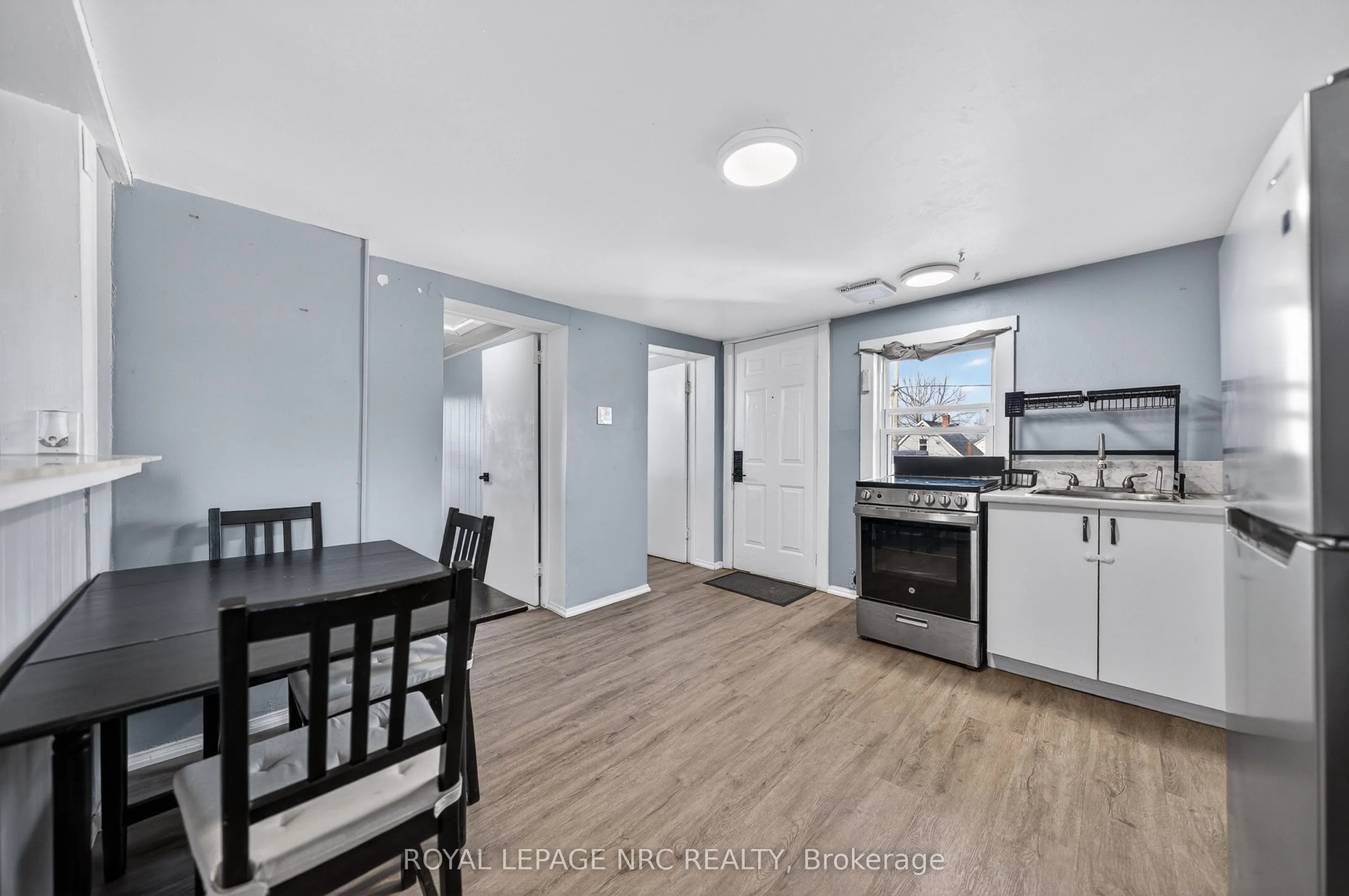 56 Decew Street
