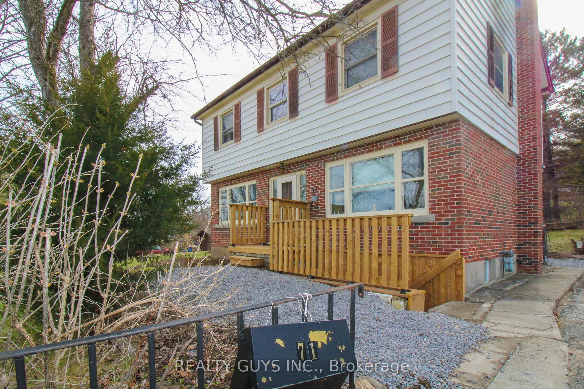 71 Greenhill Drive