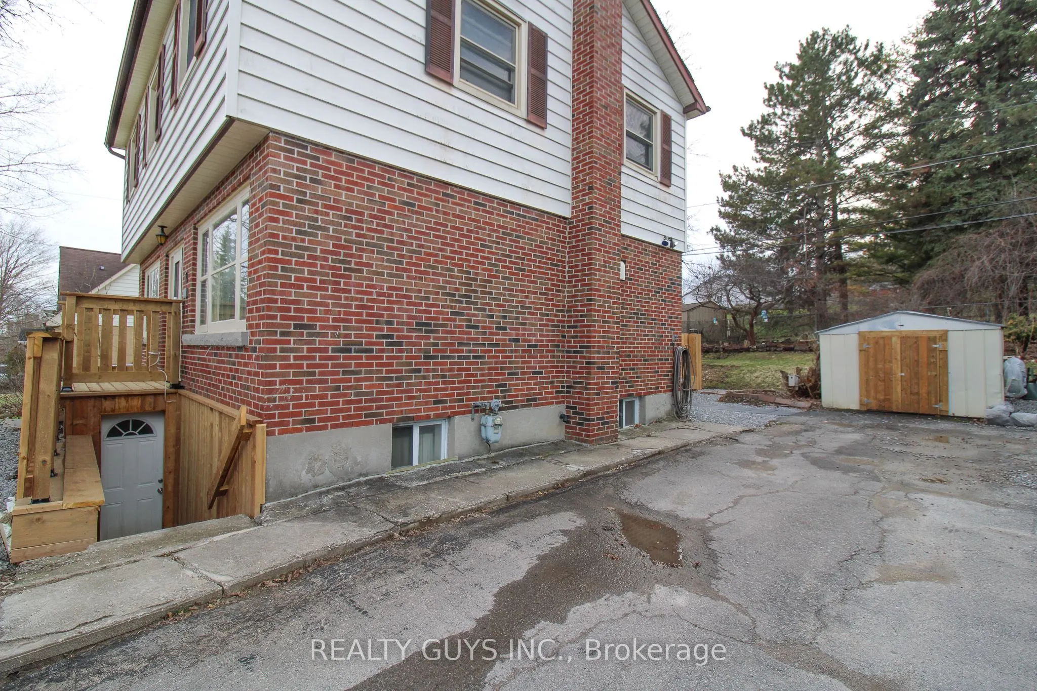 71 Greenhill Drive