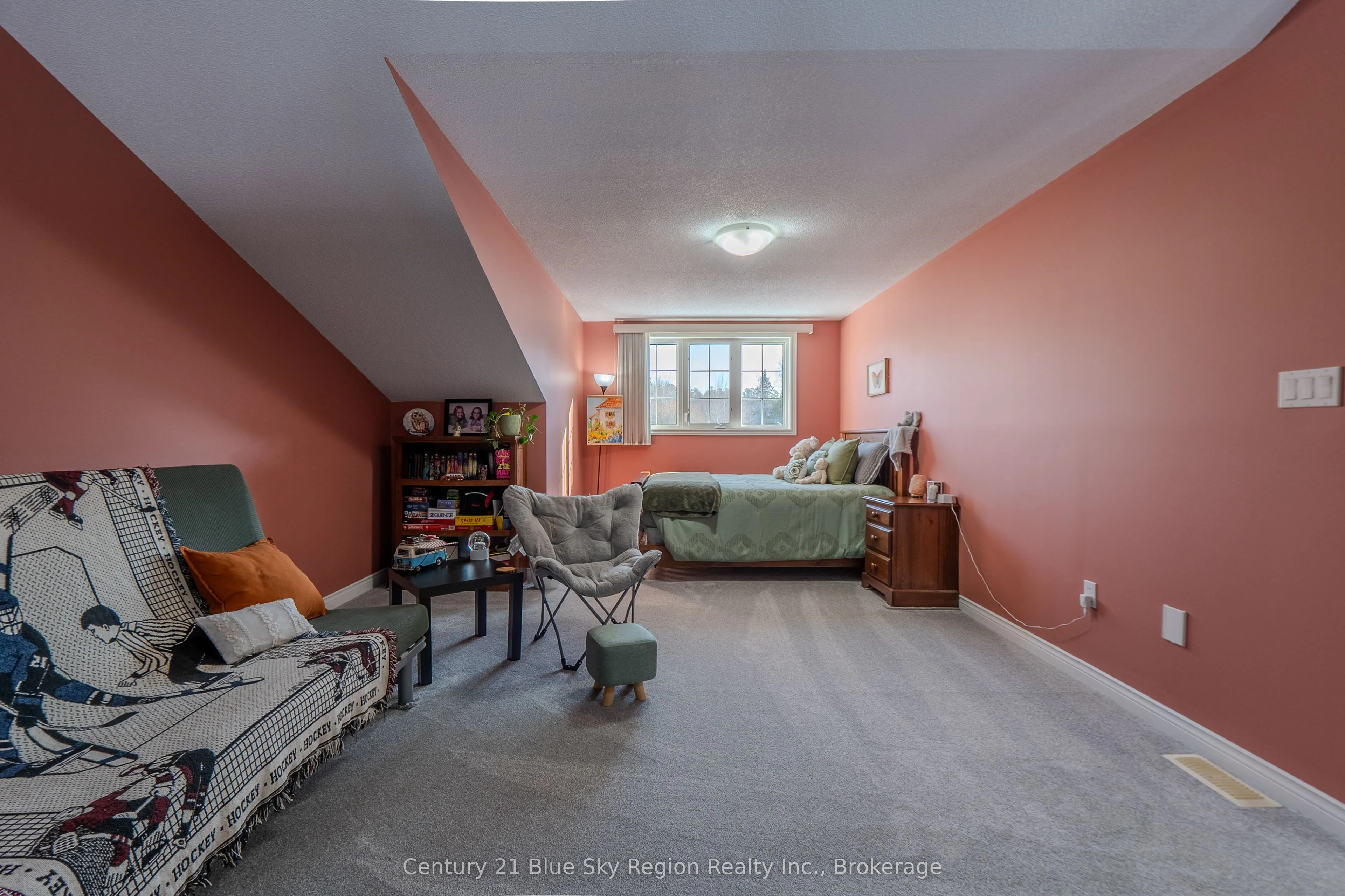 87 Fairway Drive