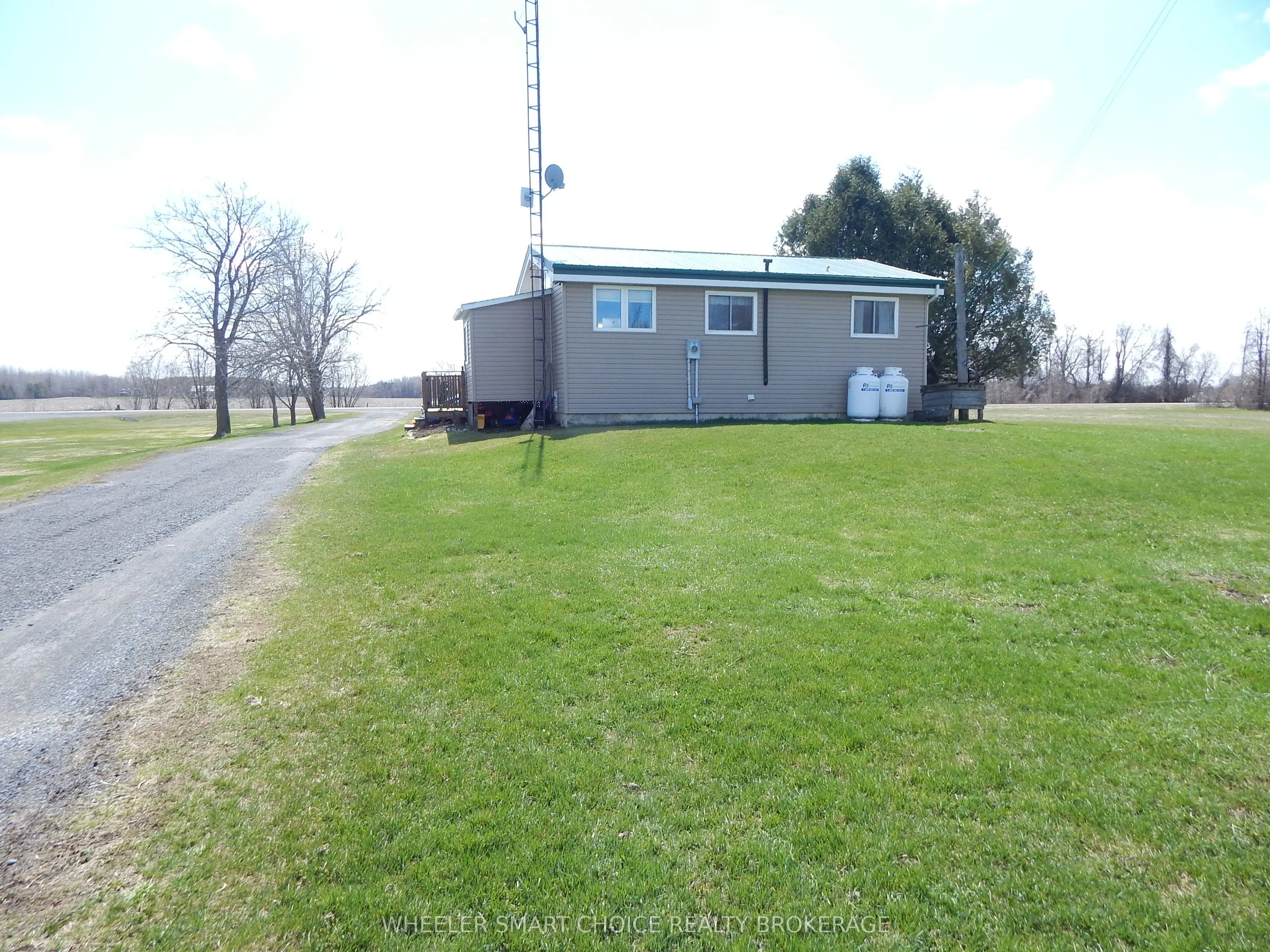 16935 Duff's Corners Road