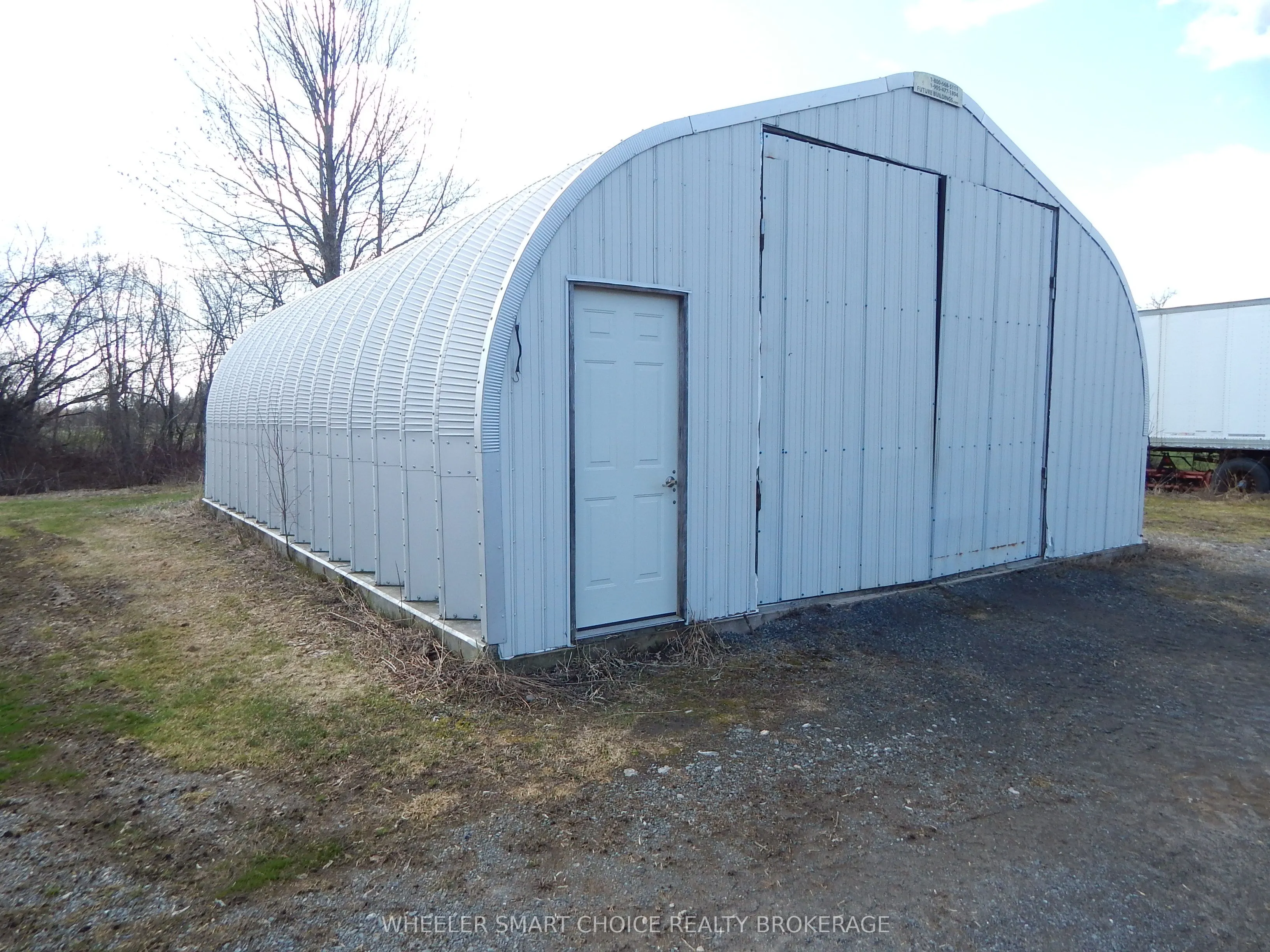 16935 Duff's Corners Road