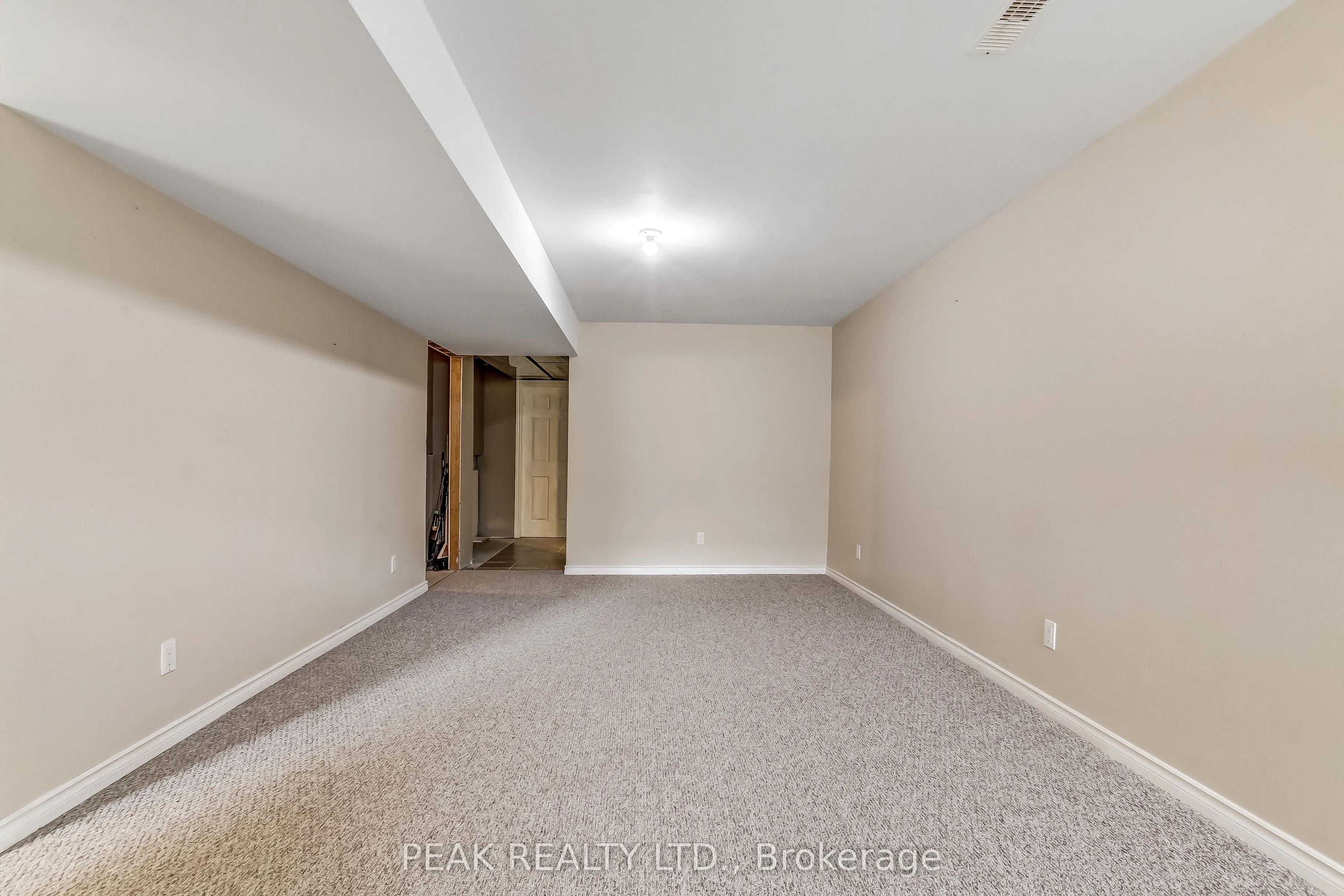 19 Hanlon Place #15