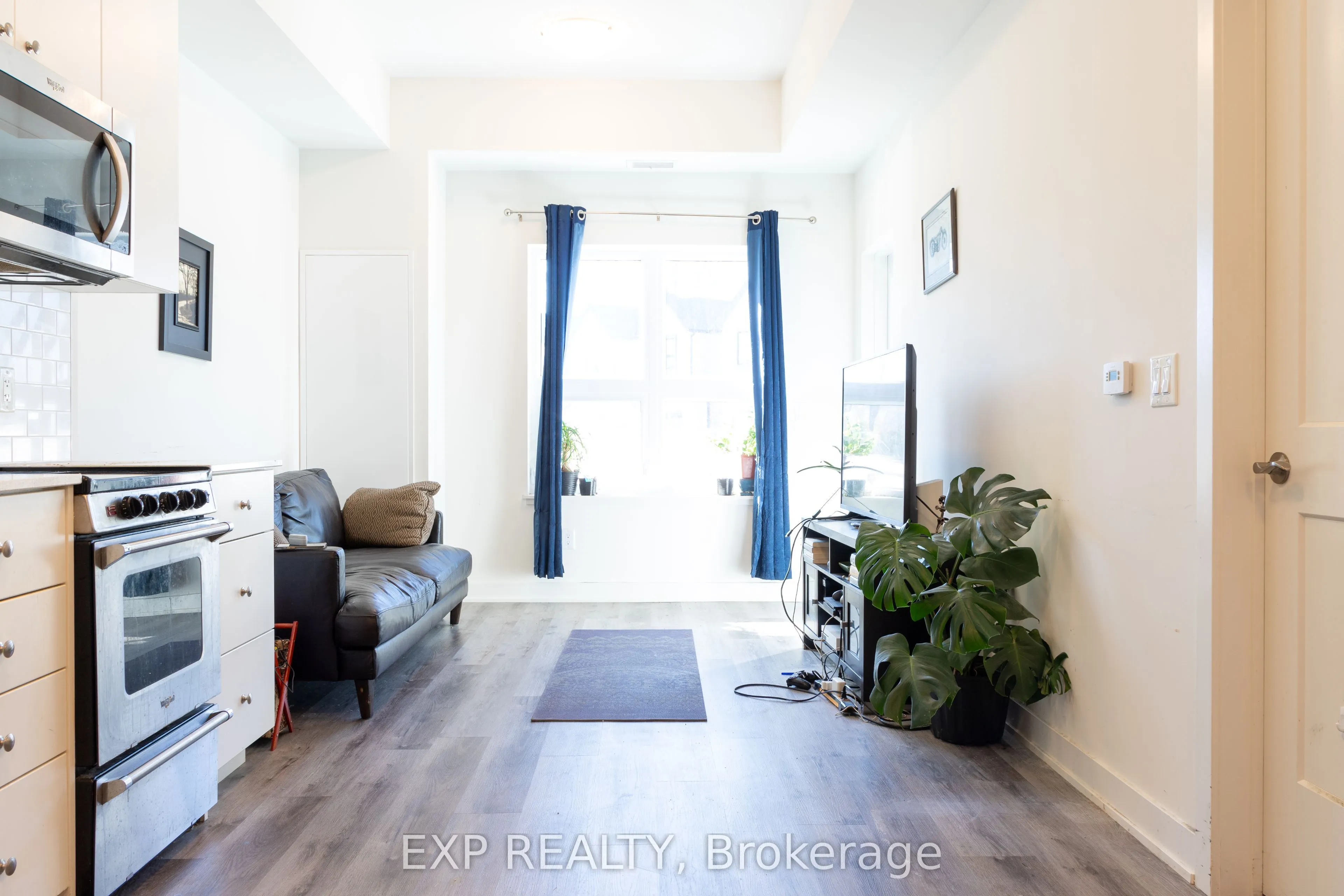 110 Fergus Avenue #101