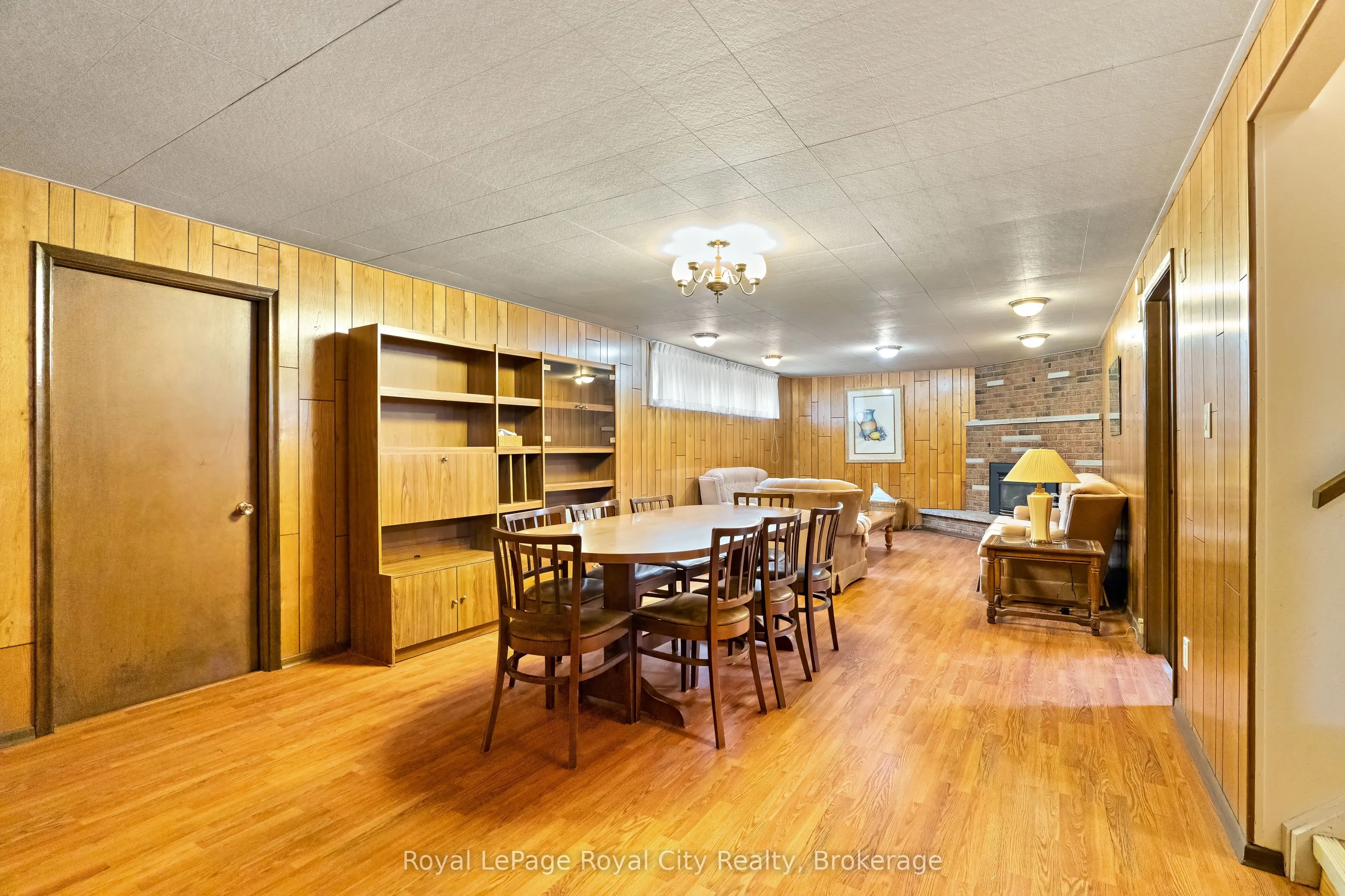 4620 20 Side Road N