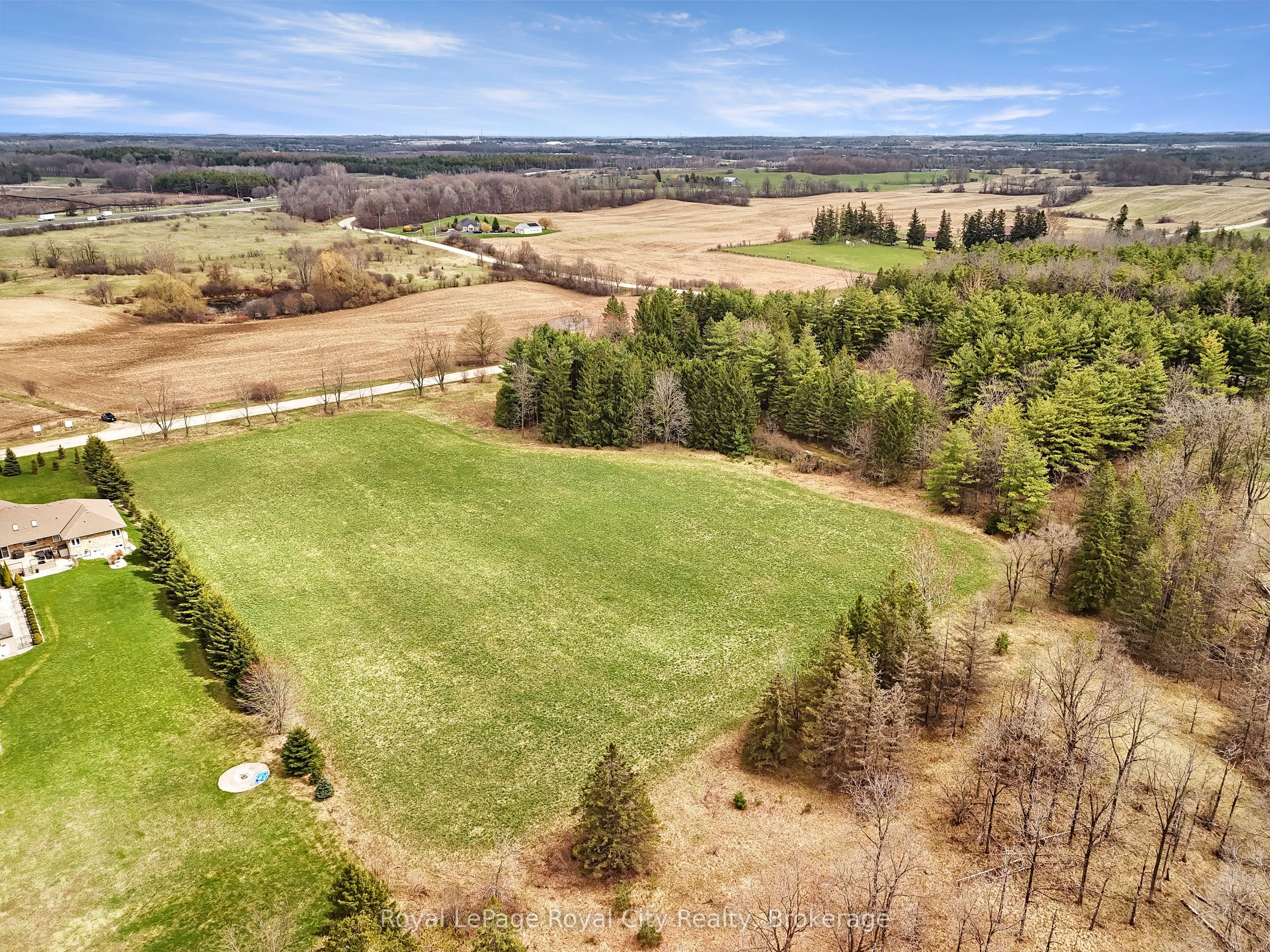 4620 20 Side Road N
