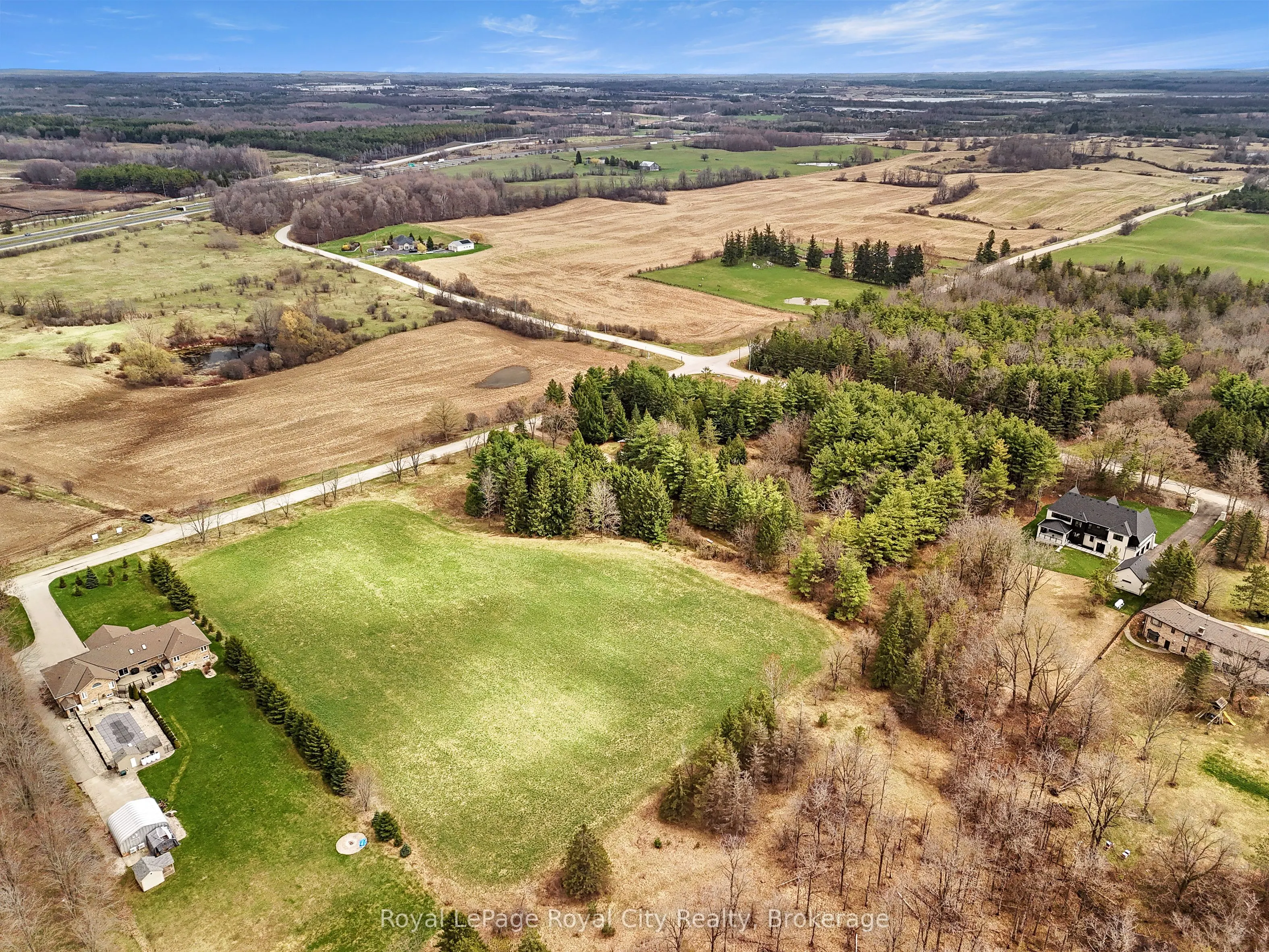 4620 20 Side Road N