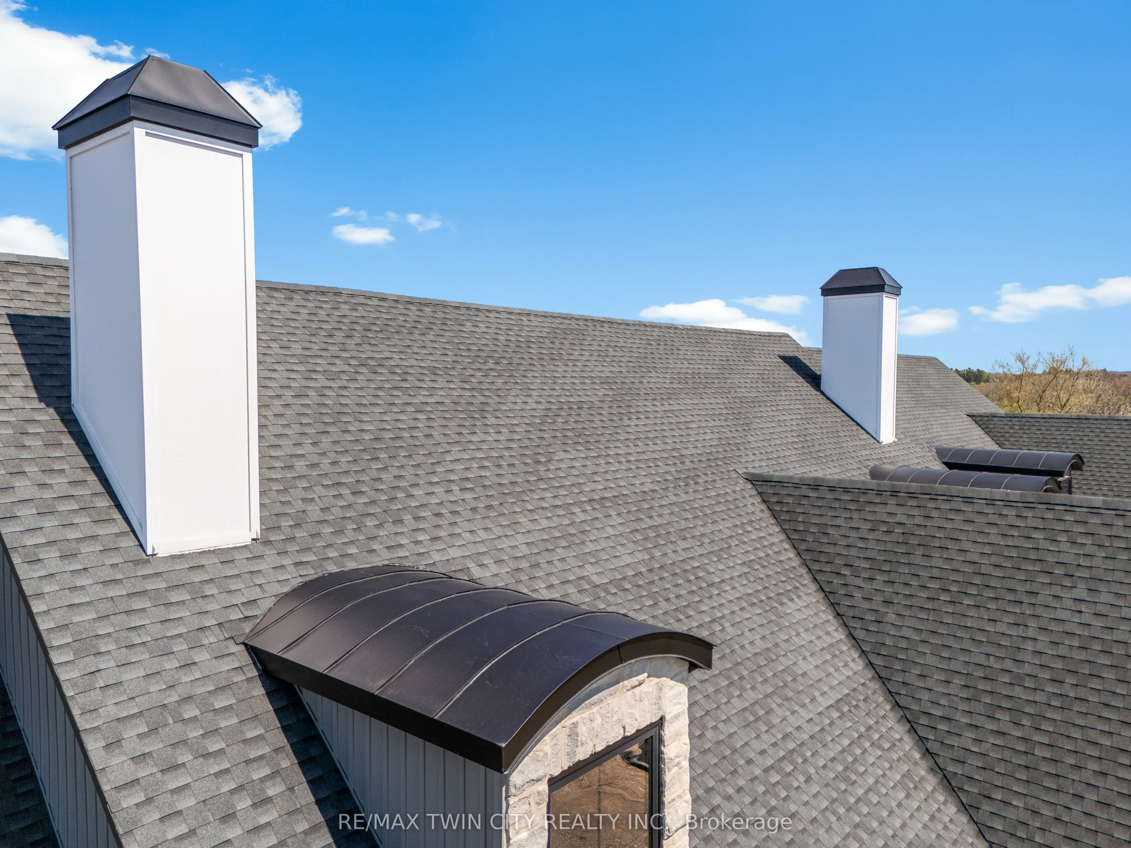742 Country Squire Road