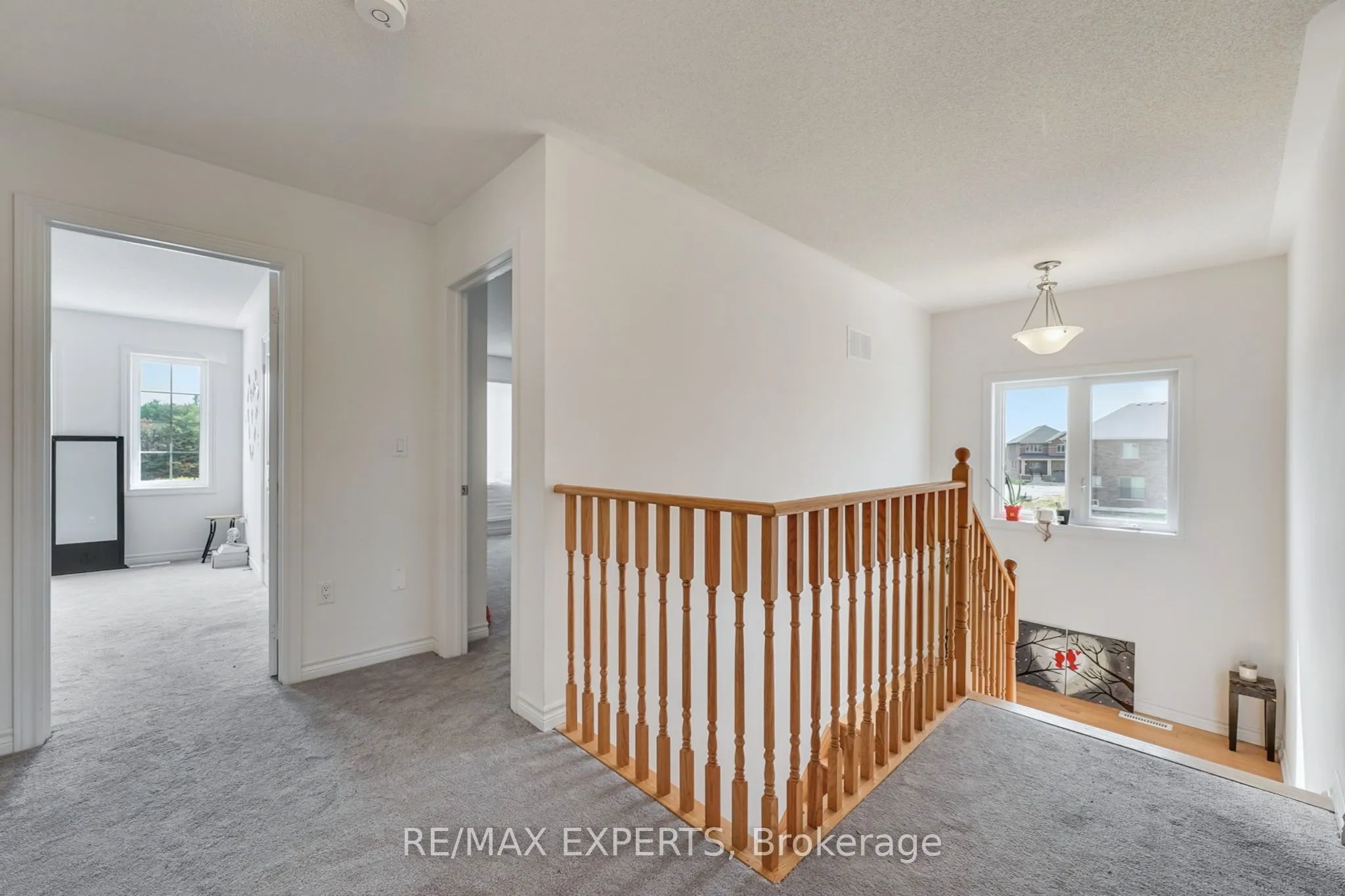 360 Russell Street