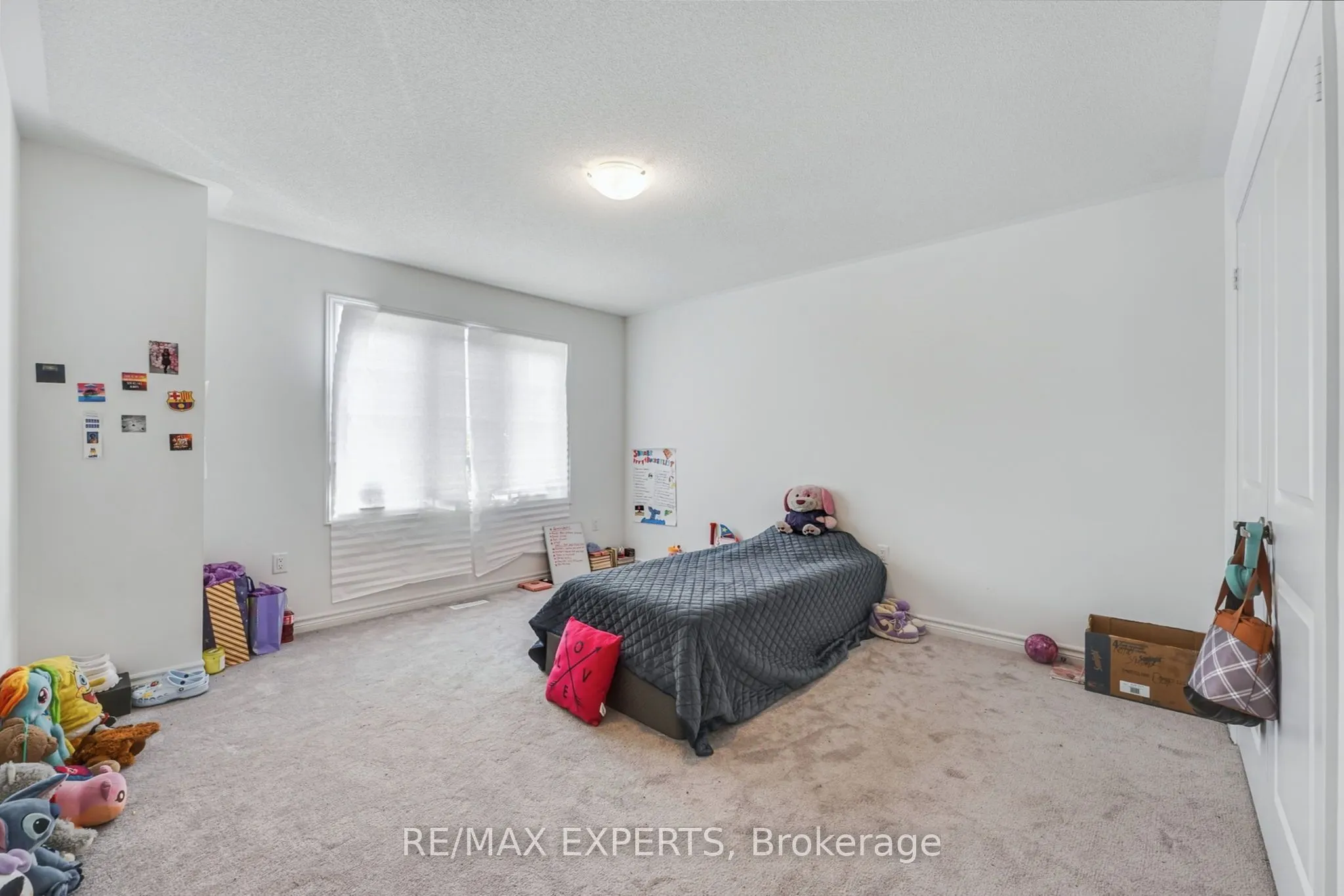 360 Russell Street