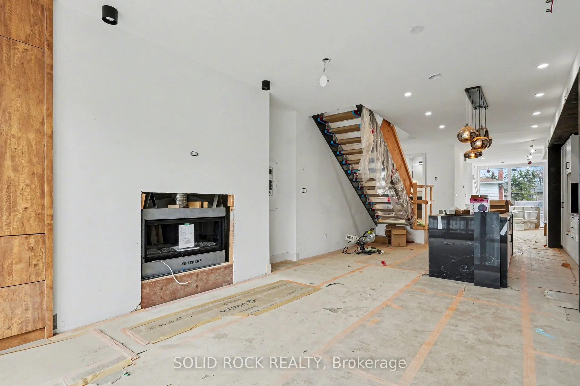 838 Alpine Avenue