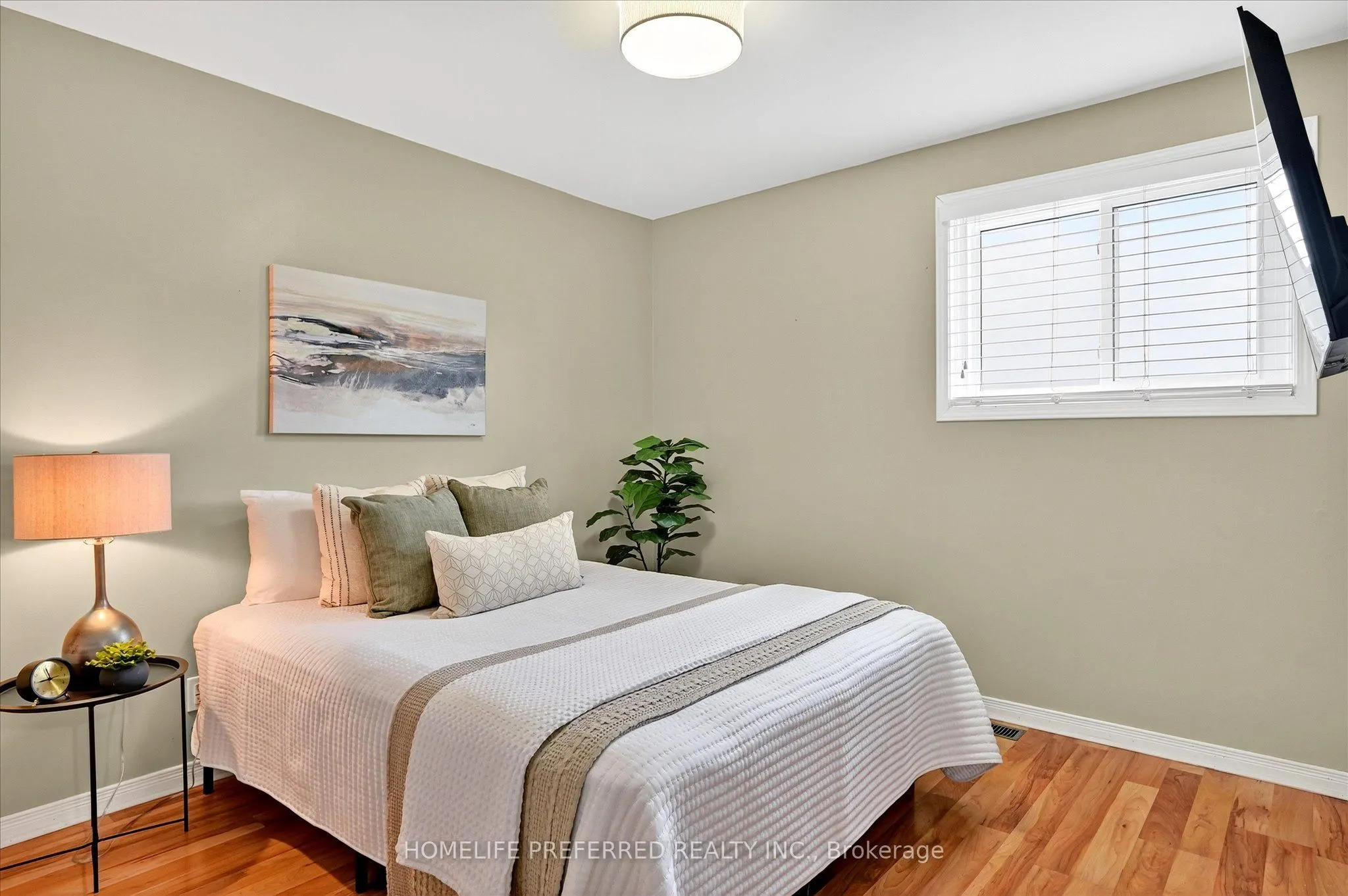 530 Centreline Road