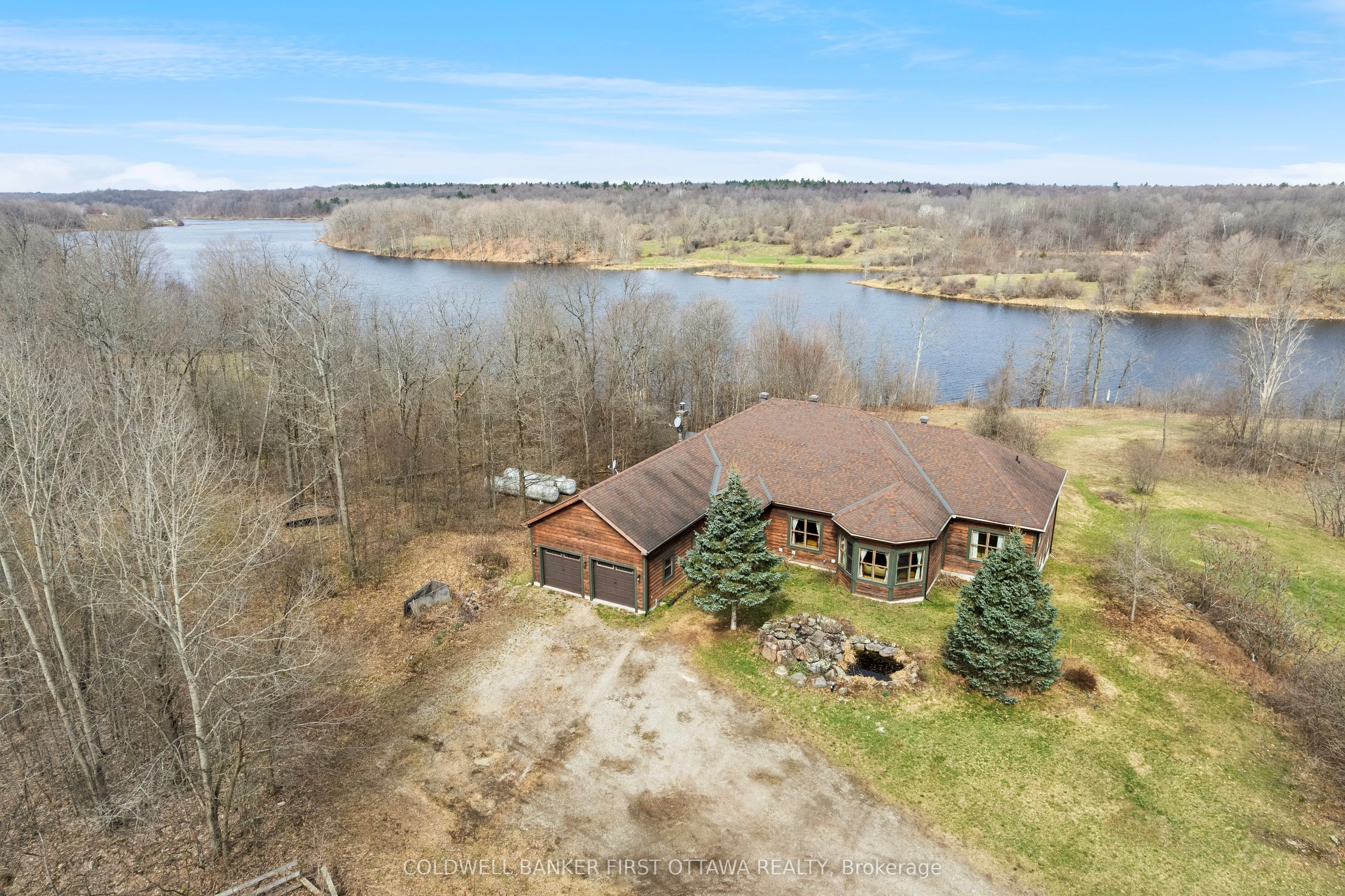 399 Grady Road E