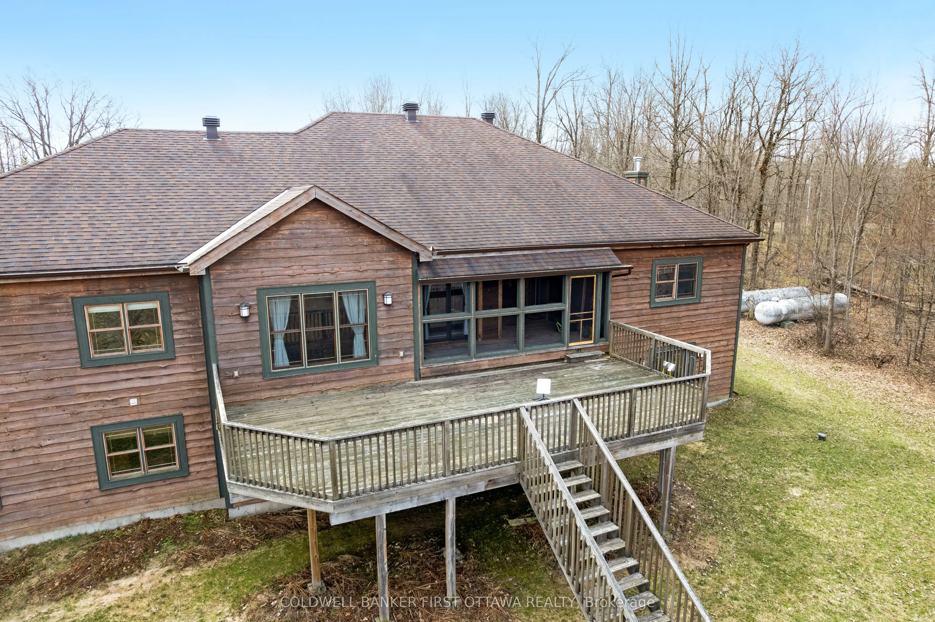 399 Grady Road E