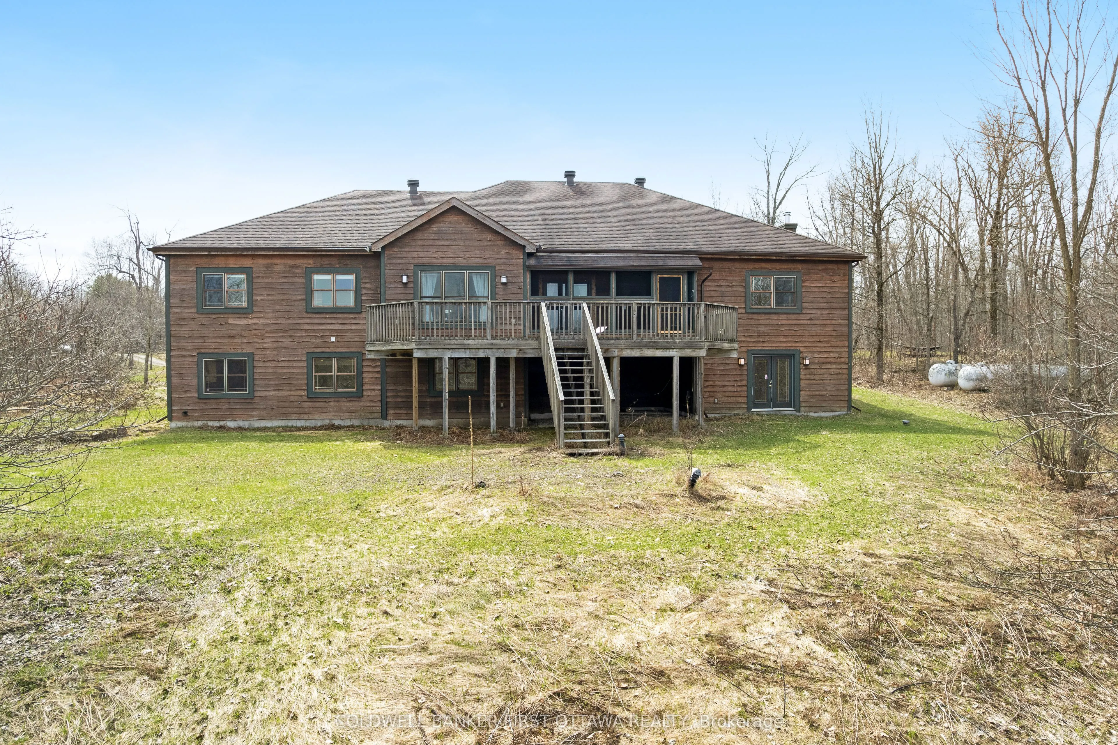 399 Grady Road E