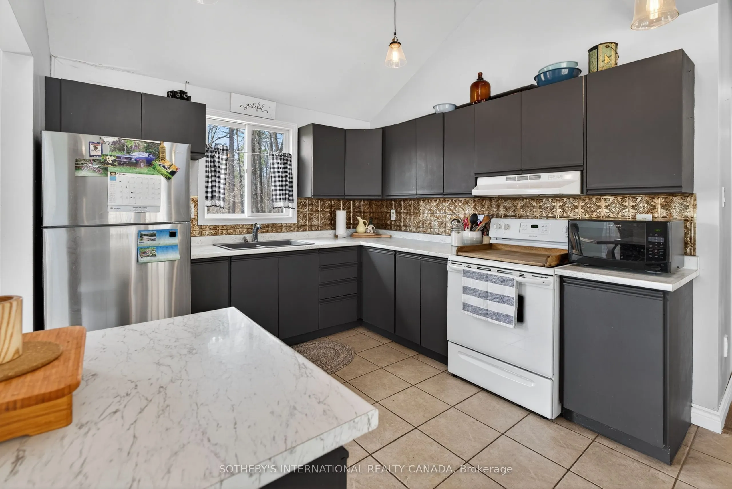 177 Rockhaven Crescent