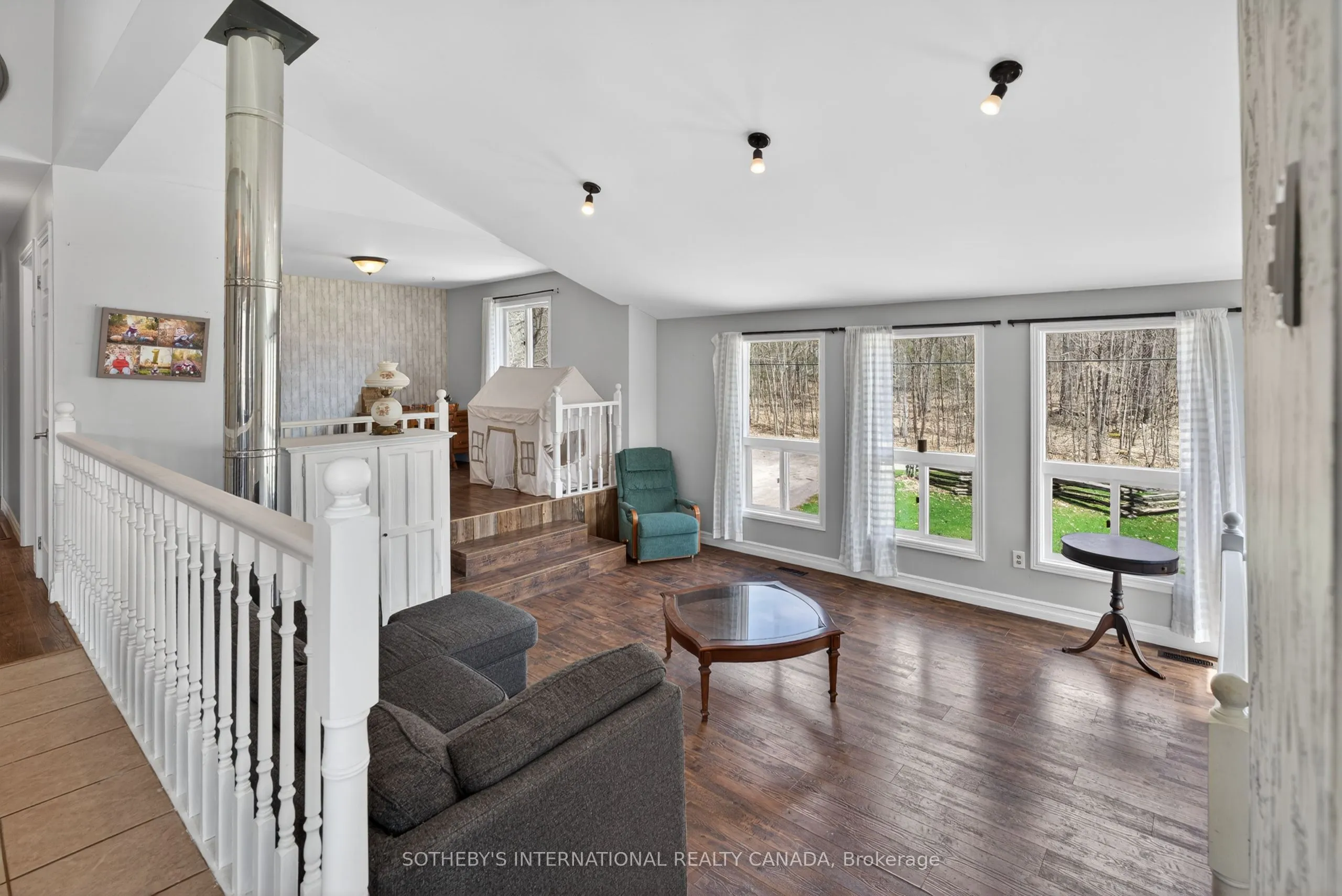 177 Rockhaven Crescent