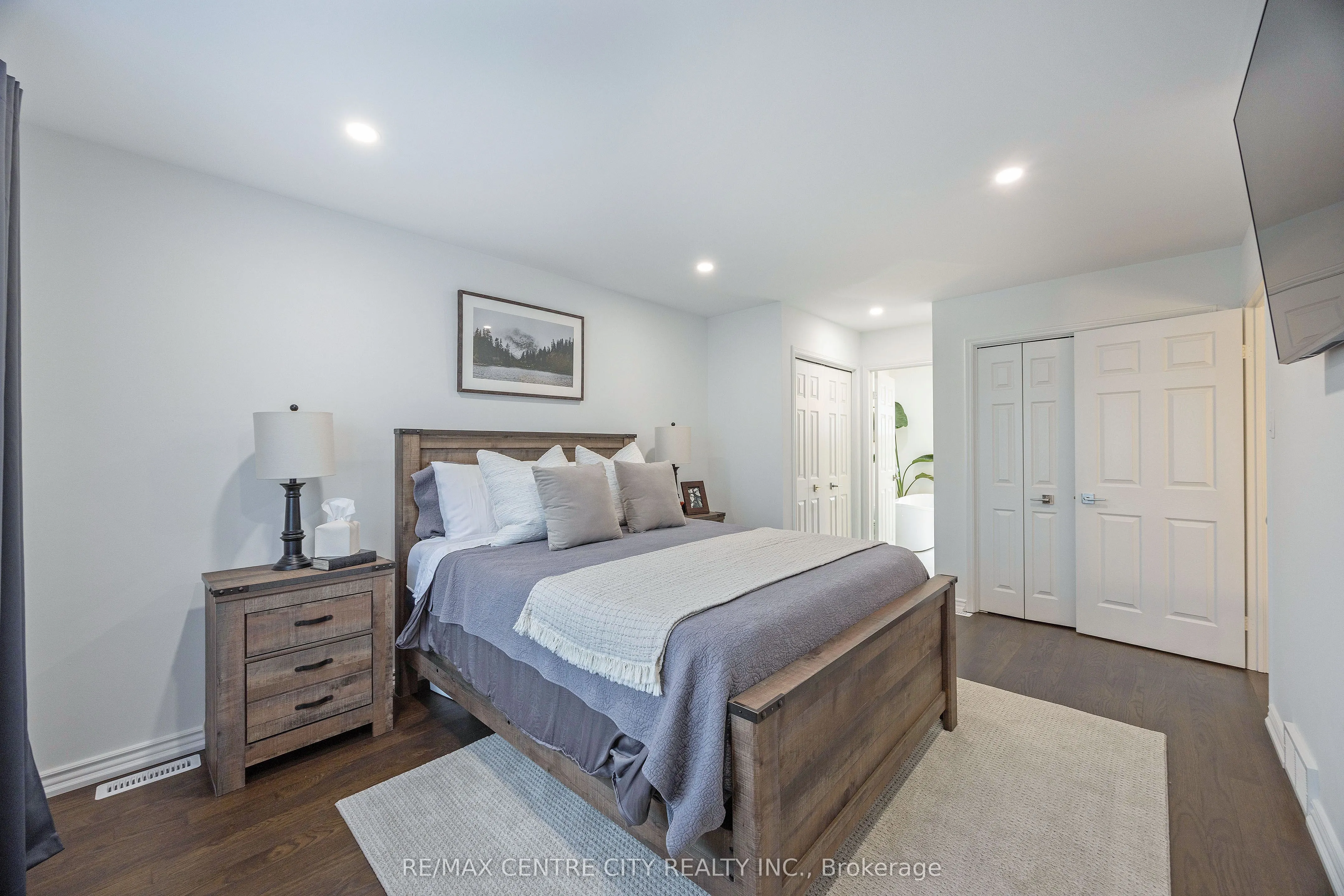 78 Summerdale Place