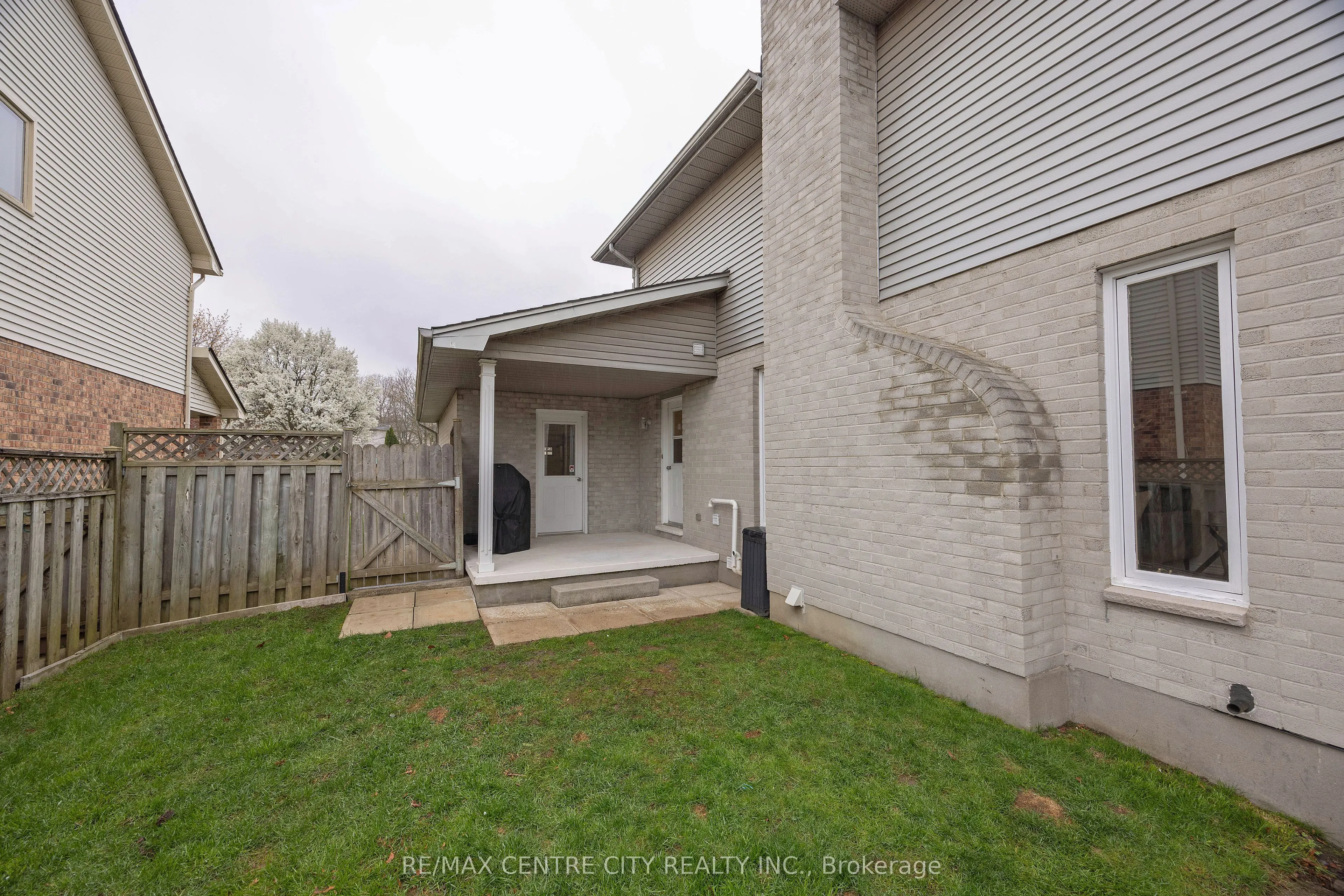 78 Summerdale Place