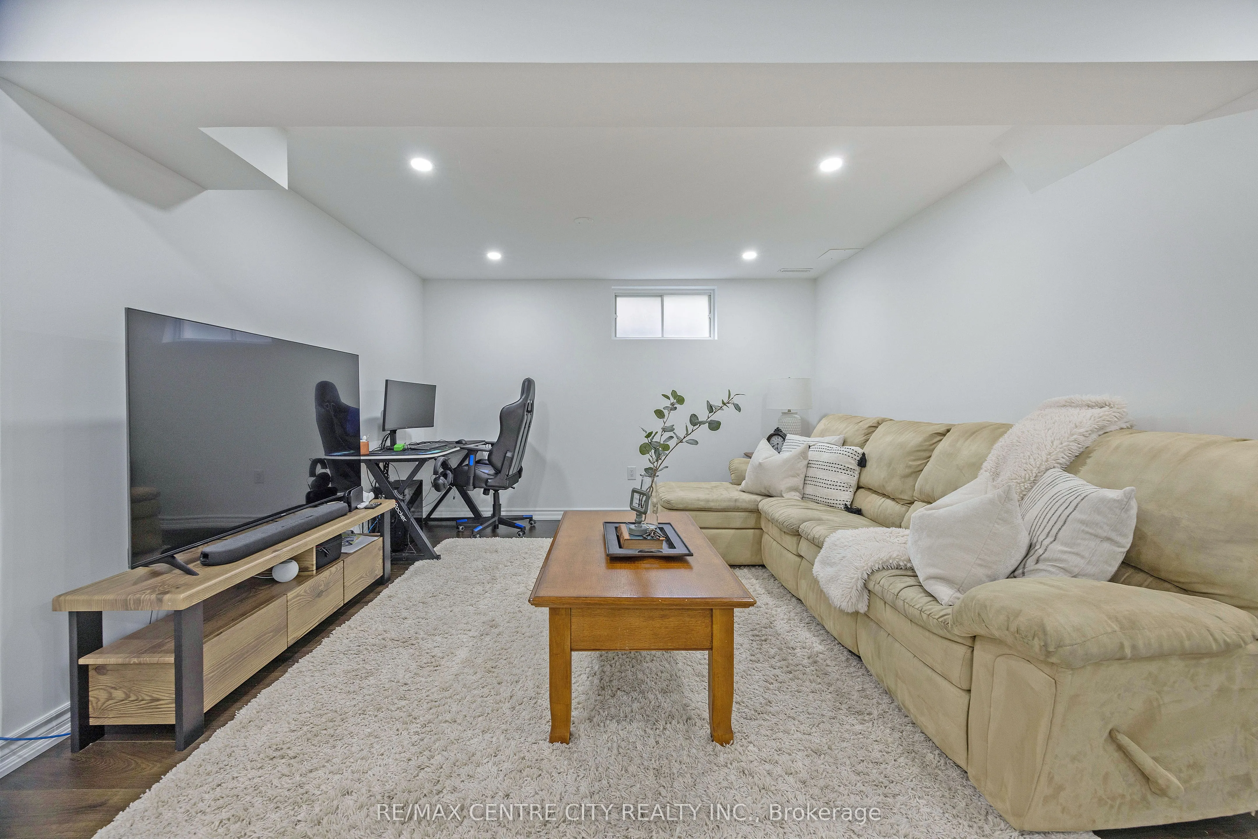78 Summerdale Place