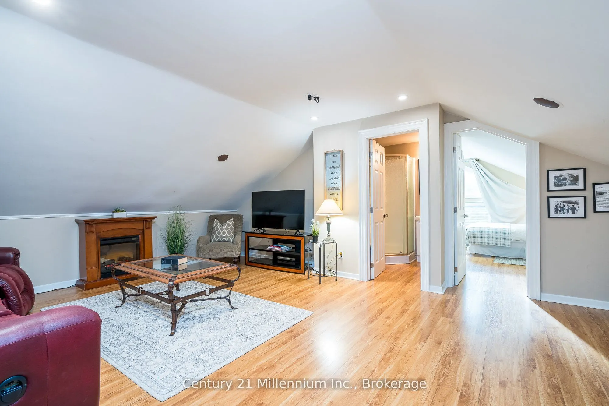 160 Grand Cypress Lane