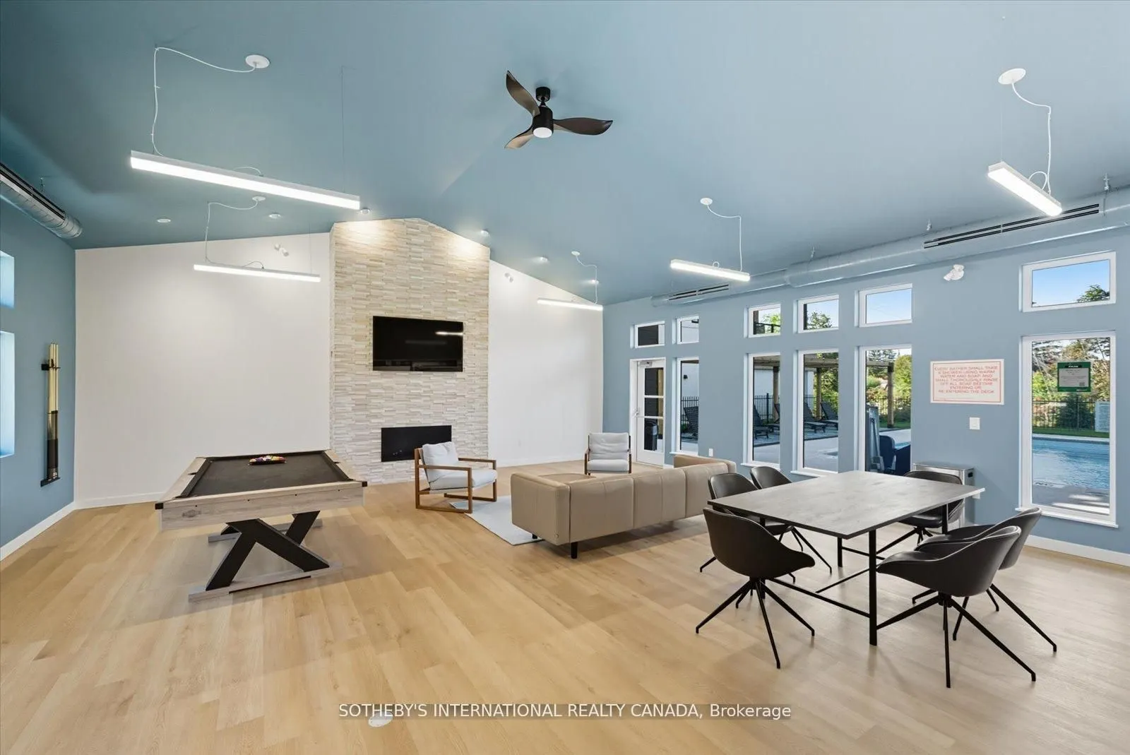 19A West Street N #Penthouse 1