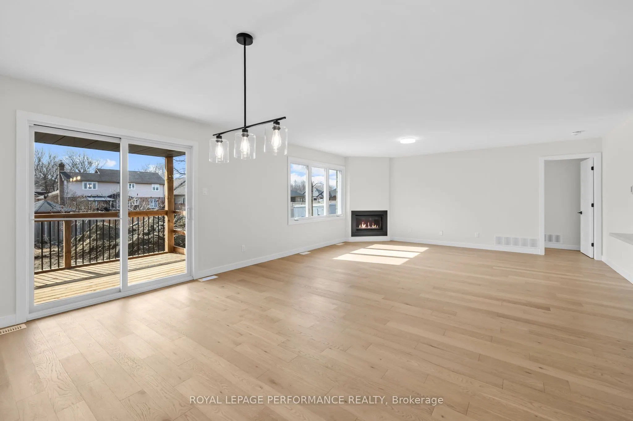 86 Mille Roches Road
