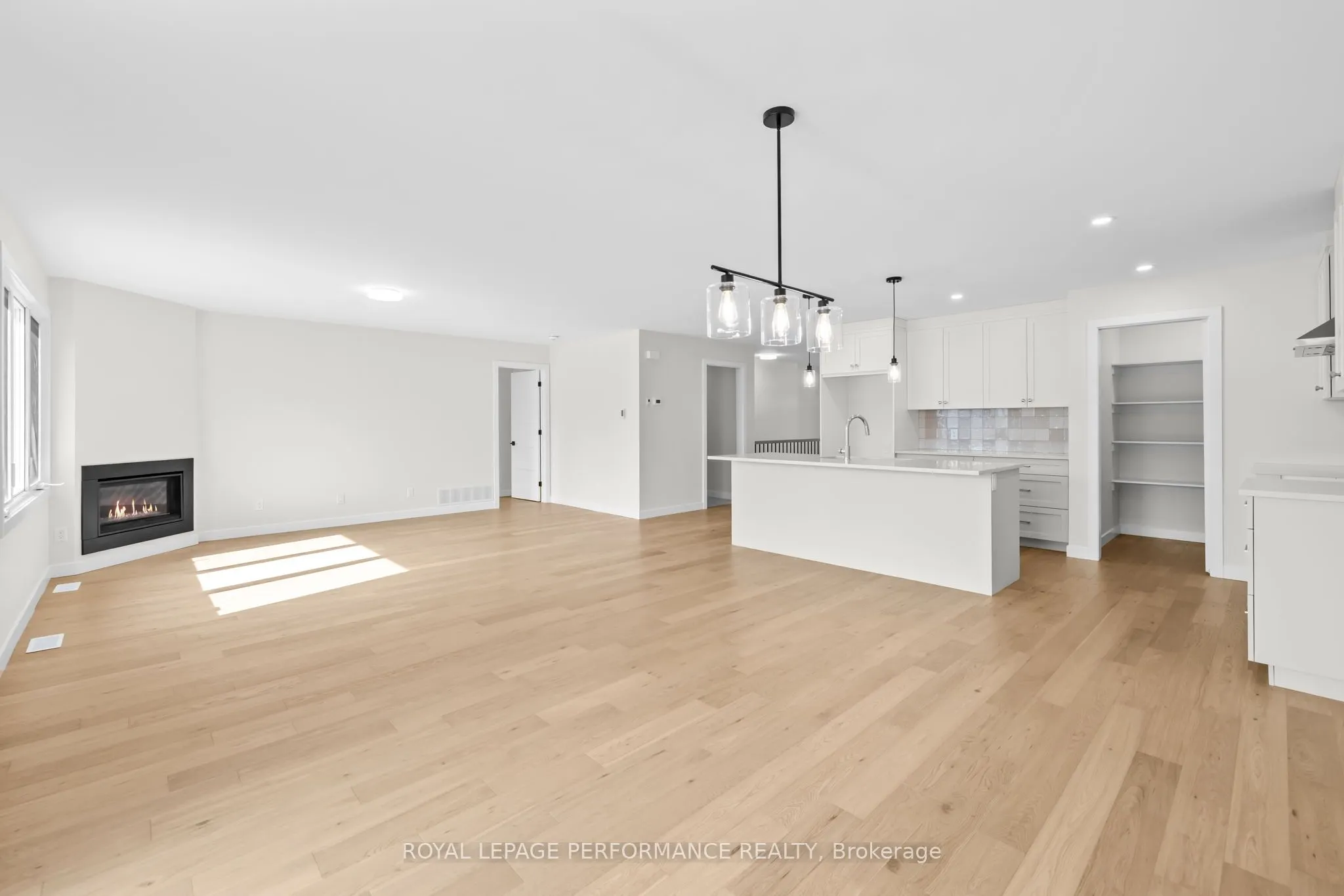 86 Mille Roches Road