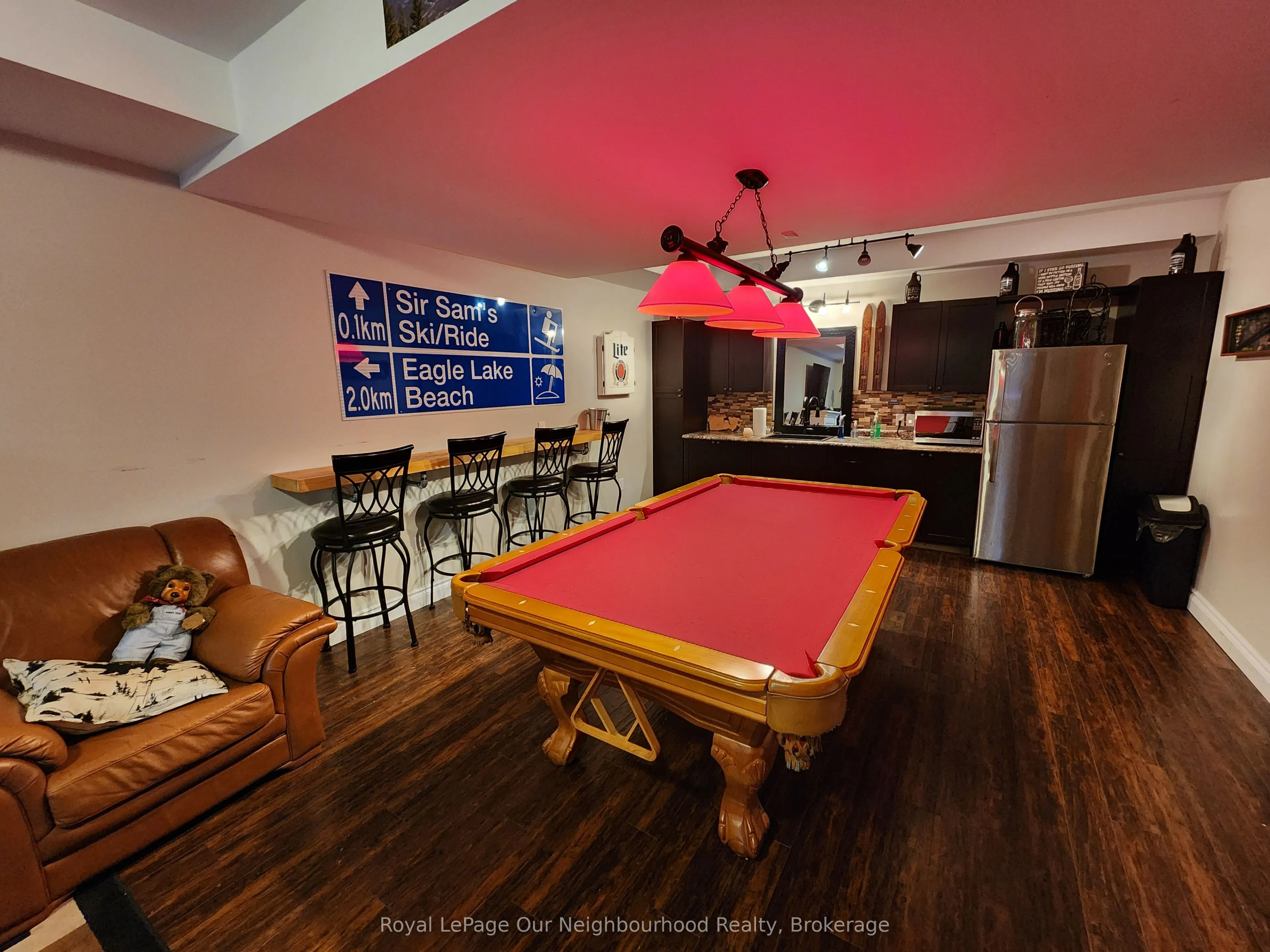 1042 Ski Ridge Trail